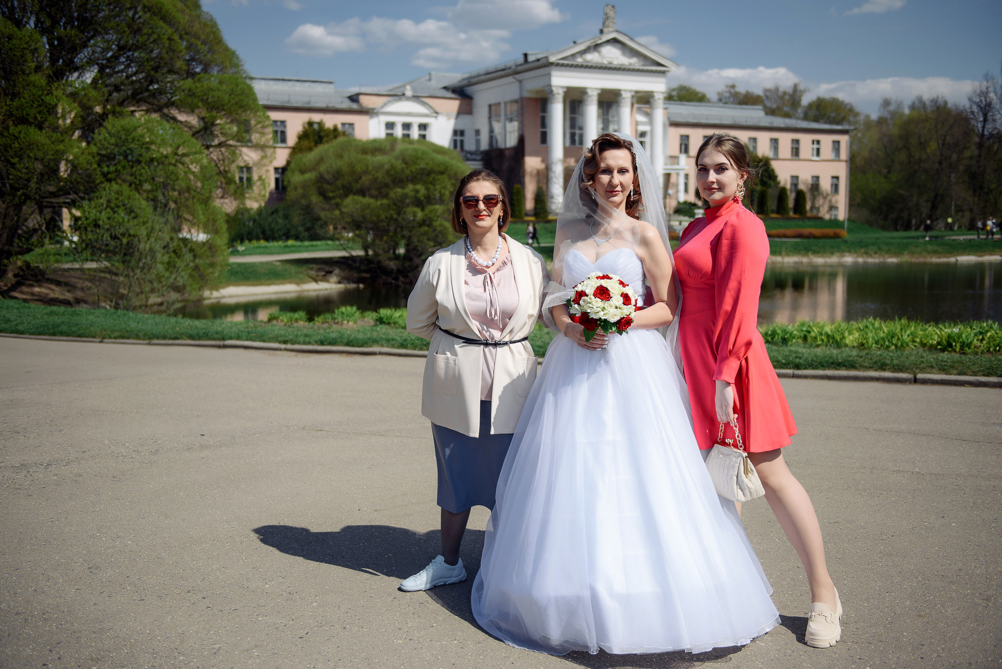 Анонс. Свадебная фотосессия Марианны и Юрия. Свадебный и семейный фотограф Александр Клюев