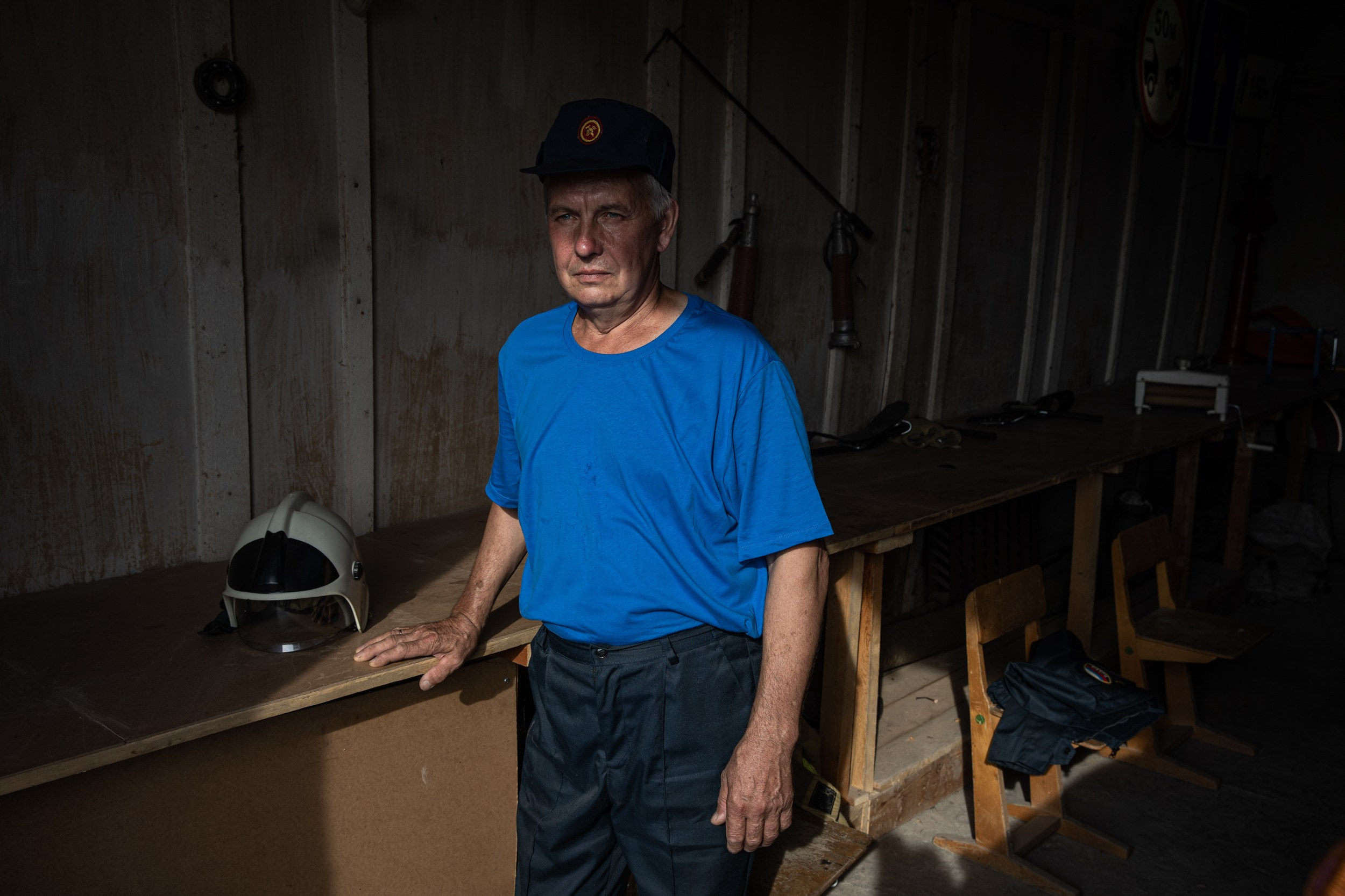 Добровольные пожарные. Yulia Nevskaya, documentary photographer and photojournalist