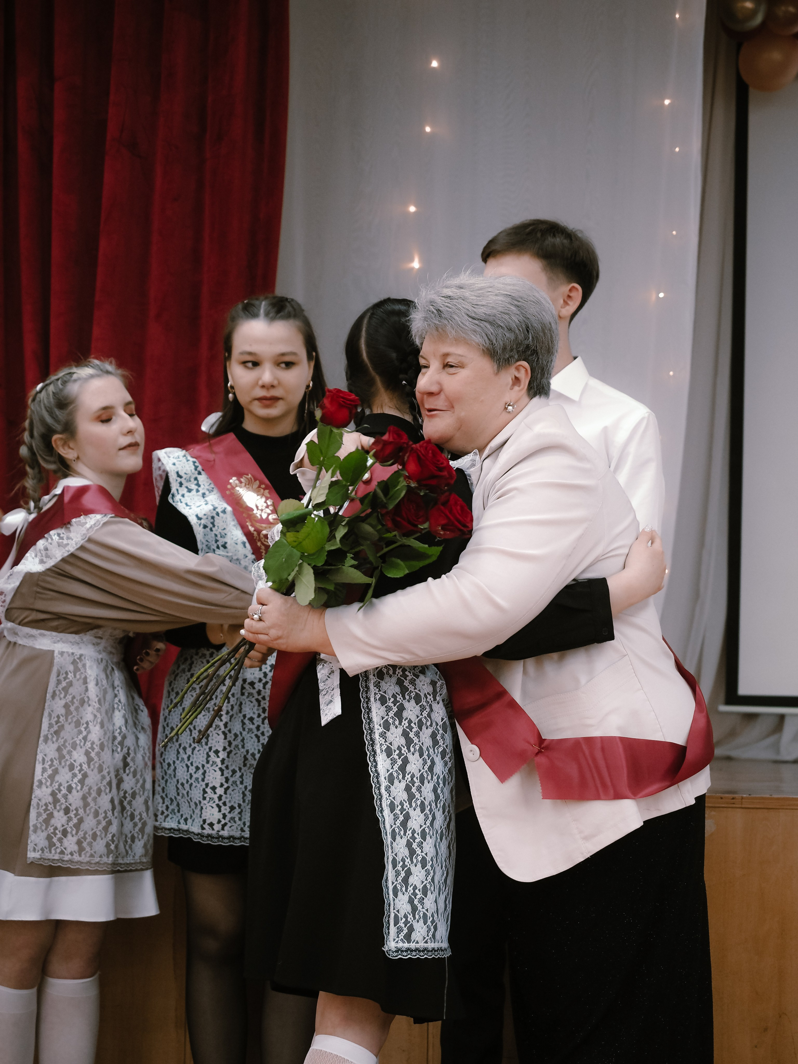 Последний звонок. Фотограф Рязань. Семейный Свадебный фотограф
