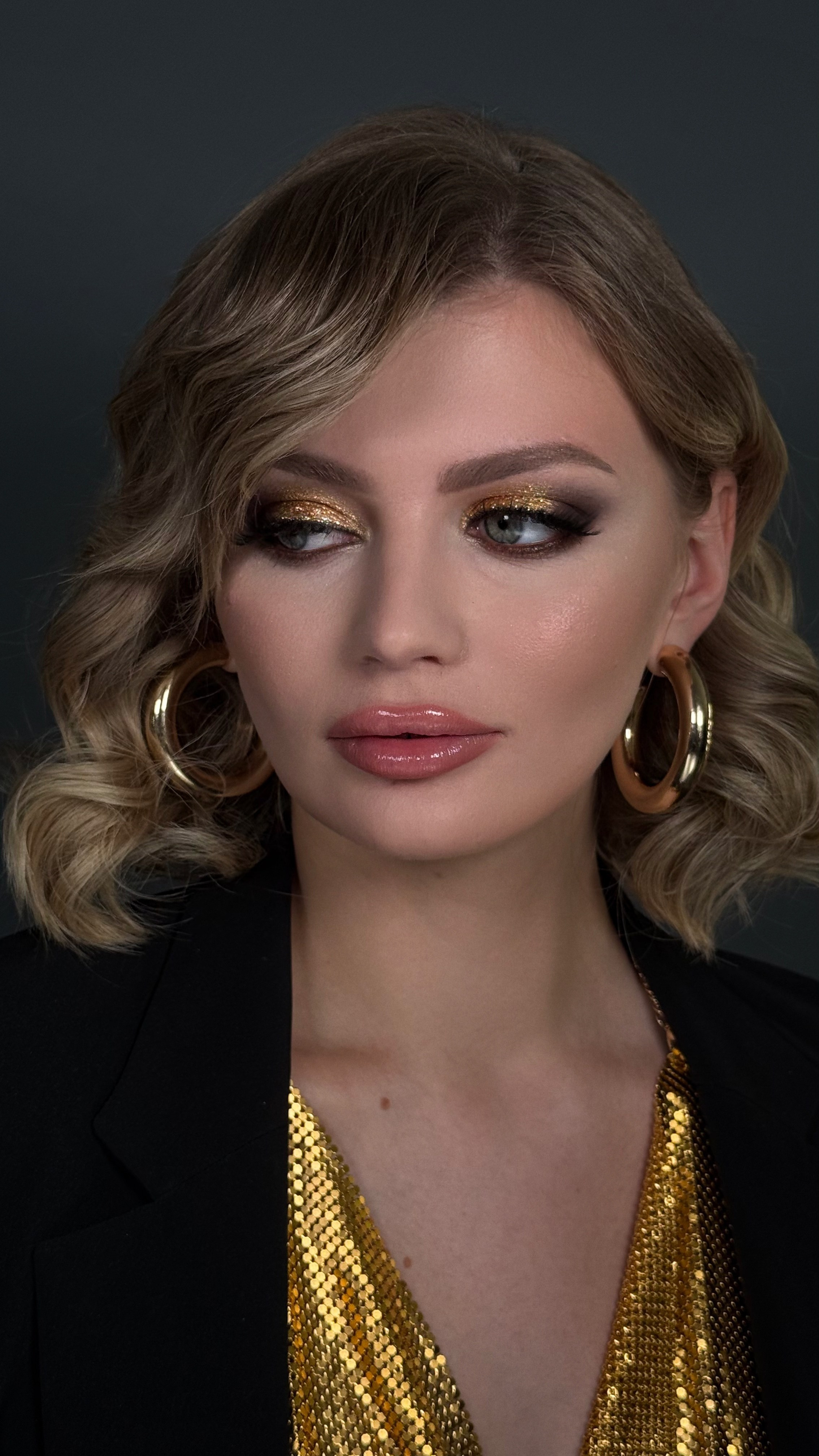 Образы. Студия визажистов, стилистов по прическам, бровистов и мастеров по ресницам