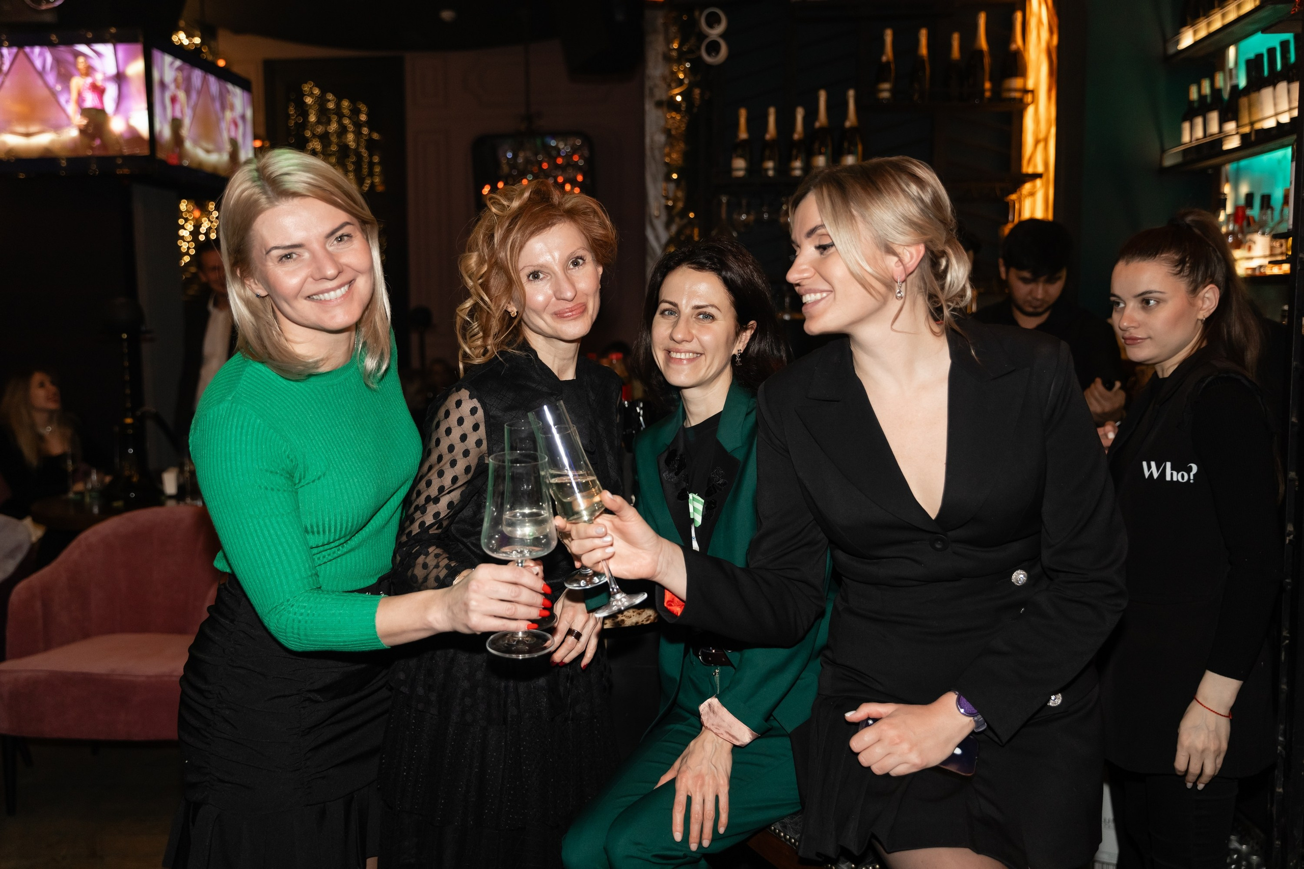 Новогодний корпоратив (Караоке клуб Who is who). Татьяна Чернышова свадебный фотограф Москва