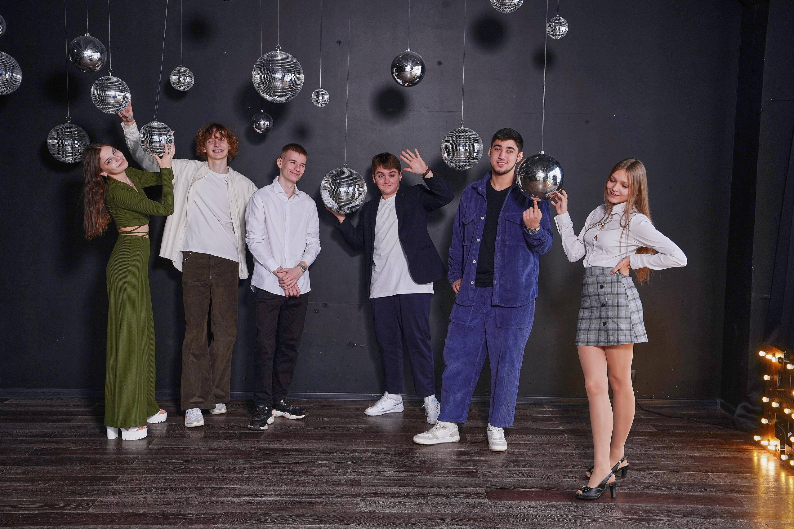 Школьная фотография в Санкт-Петербурге, выпускные альбомы, фотосессии