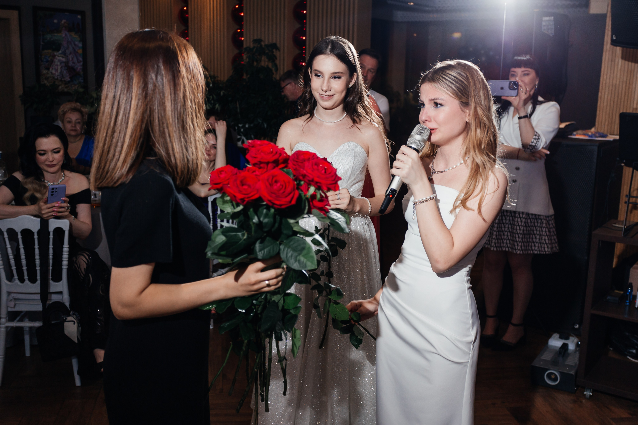 Выпускной 11 «А». Школа № 42. Свадебный фотограф в Краснодаре Николай Крауз