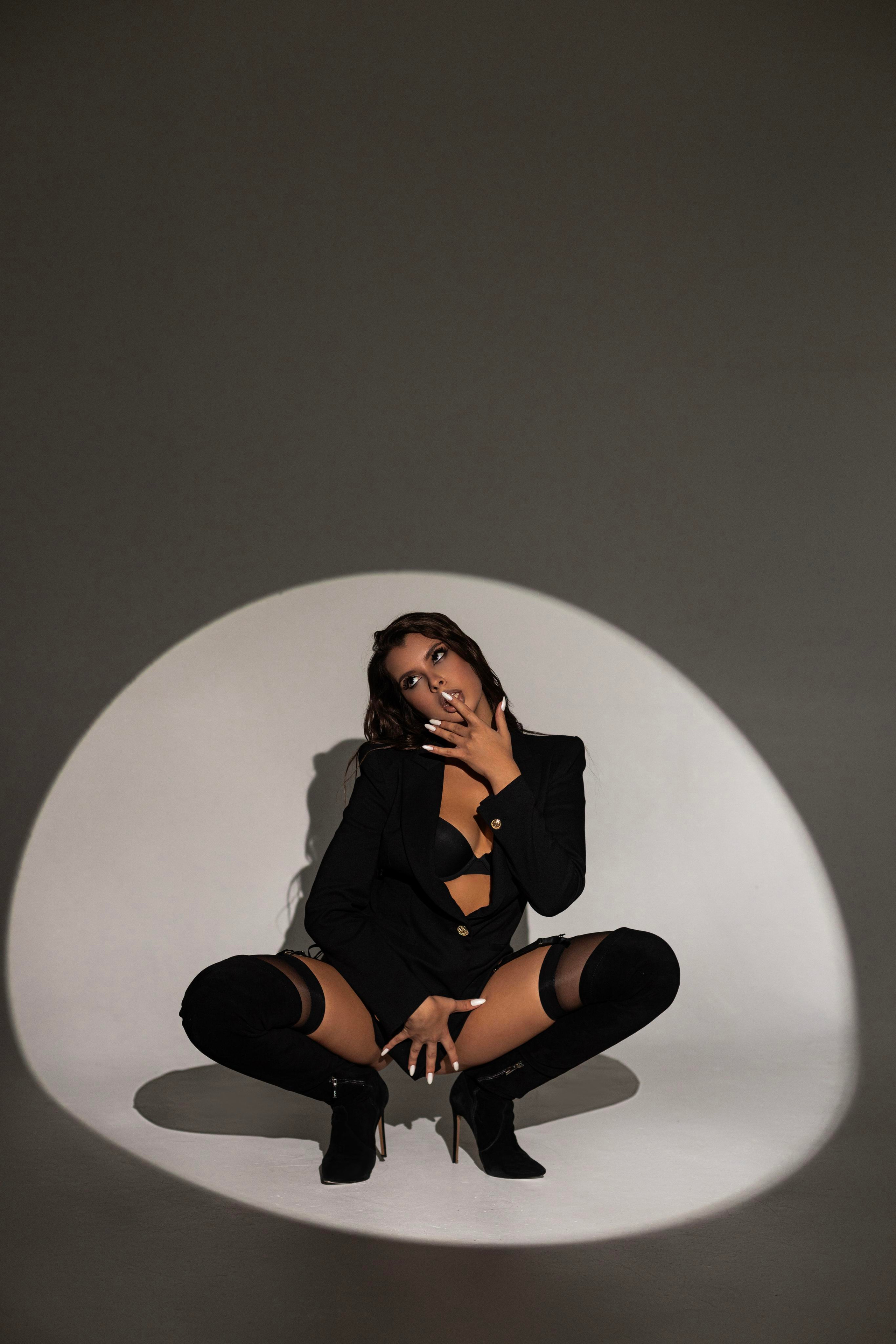 Студийная съёмка. Женский фотограф в Санкт-Петербурге, Москве и весь мир Алёна Мамаева