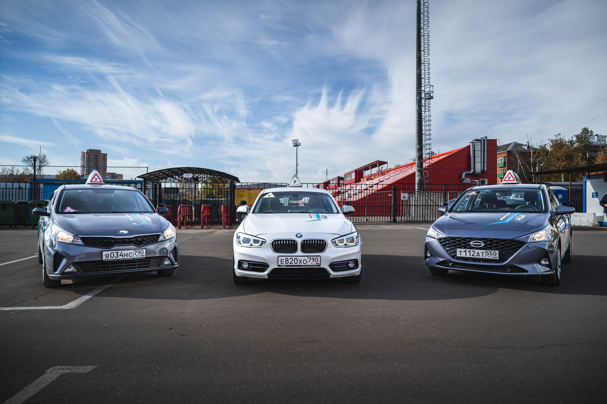 Фотосессия для автошколы ЦОВ-Химки. Автомобильный фотограф в Москве — Сидоров Дмитрий