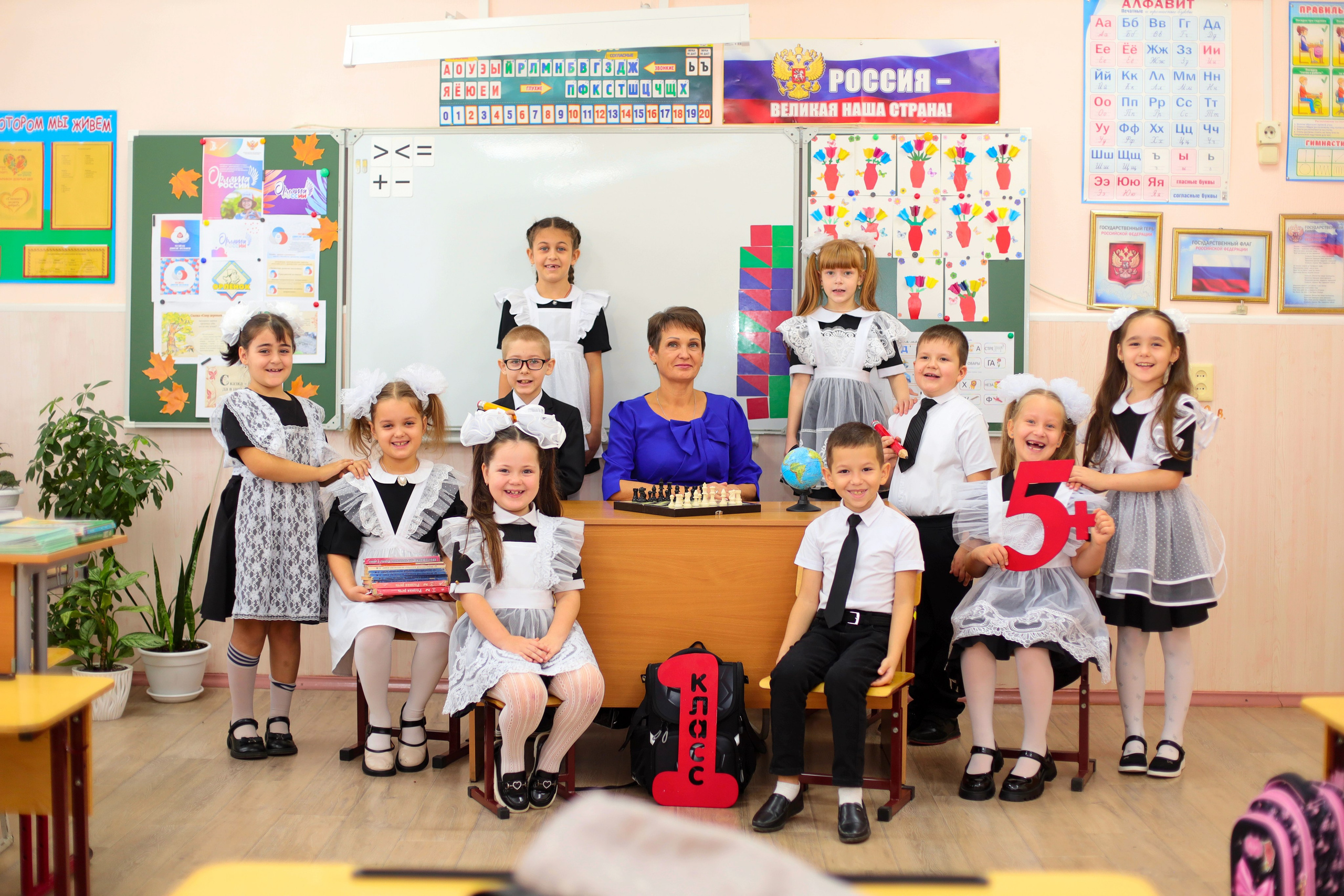 Общее фото. Выпускные альбомы в Таганроге и Ростовской Области