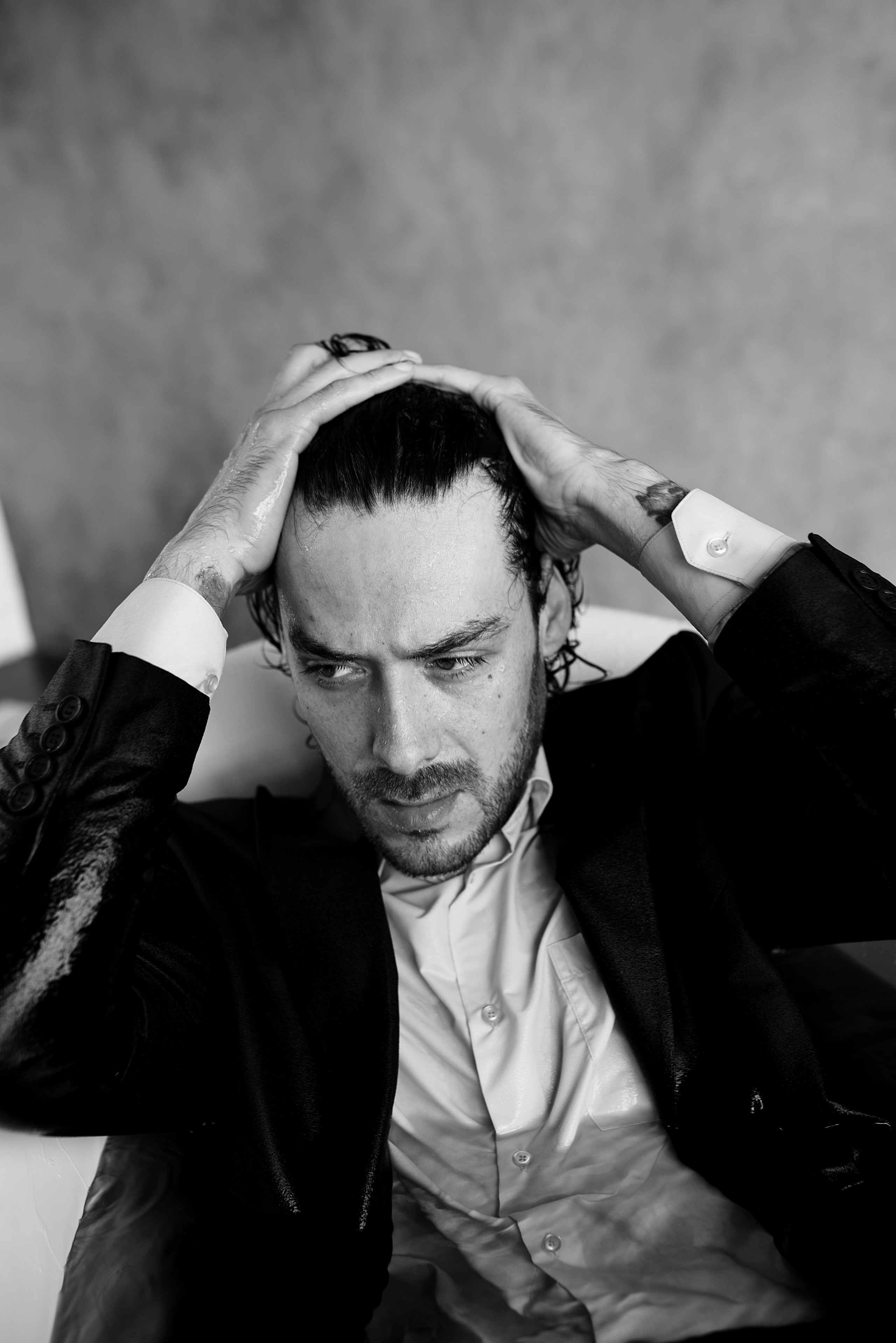 Женя в ванной. Я — Фотограф из Хабаровска