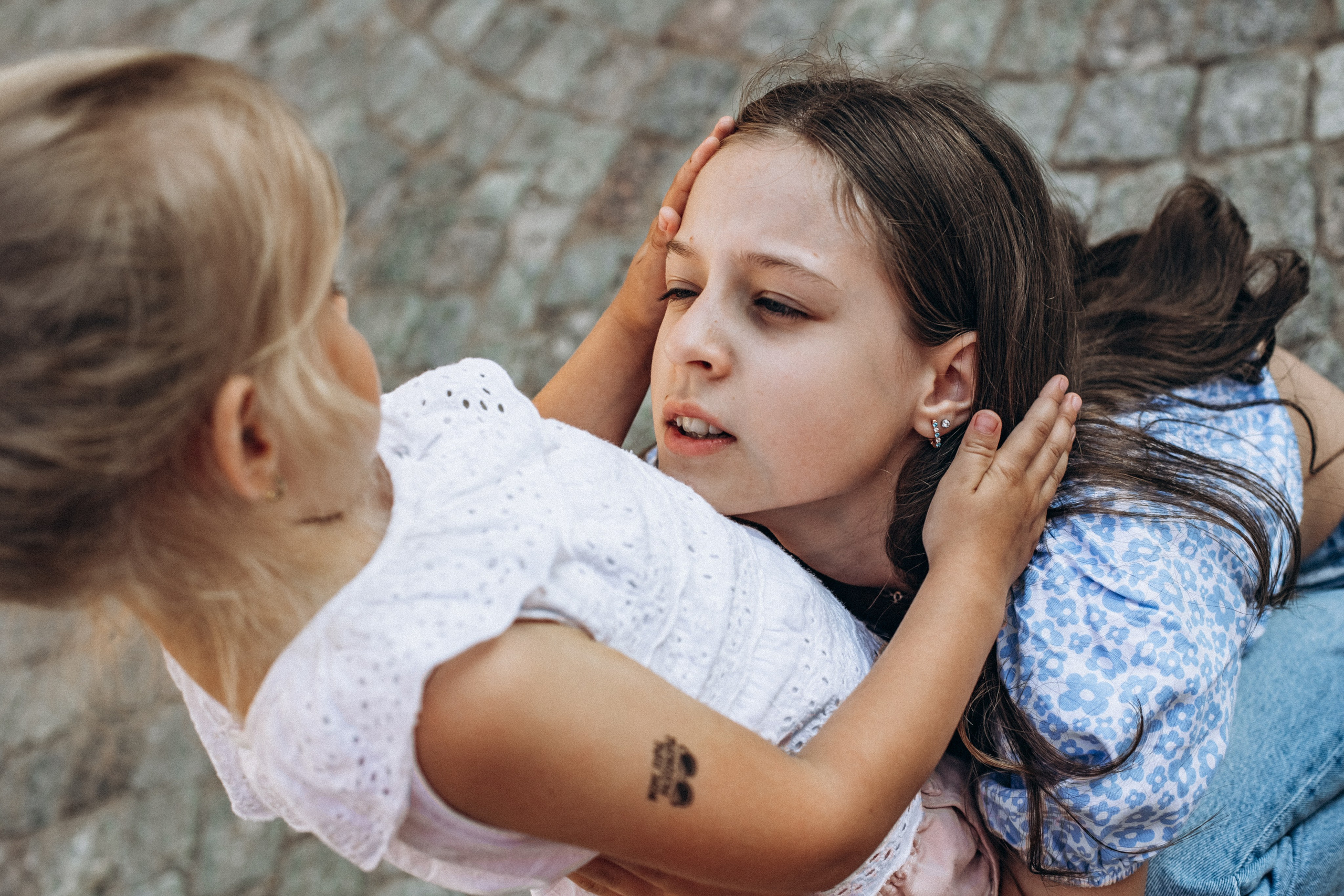 Дарья с семьей в июне. Фотопрогулка в Петербурге. Индивидуальный и семейный фотограф в Санкт-Петербурге