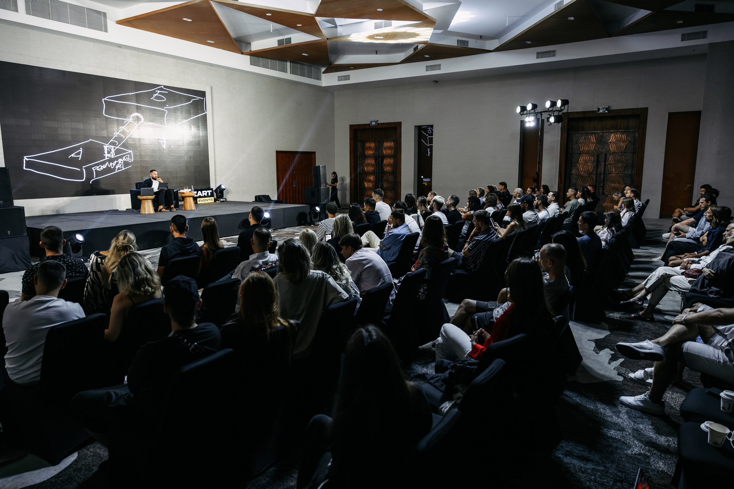 Репортажная съемка — портфолио фотографа на Бали. Профессиональный фотограф Нурмиева Вероника