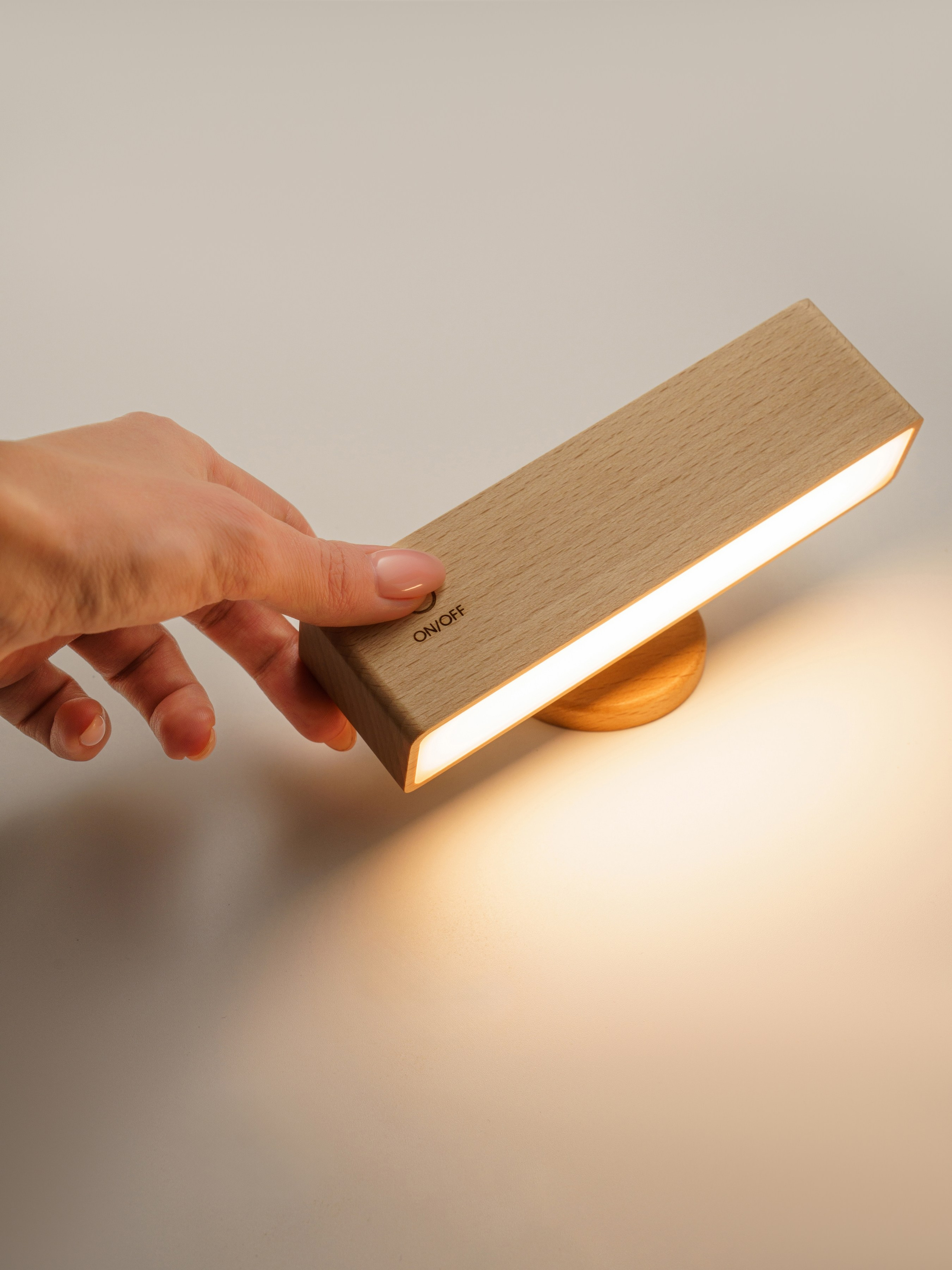 Техника, светильники. KED Production — продакшн из СПб. Создаём фото, видео и контент, который помогает брендам и селлерам продавать больше