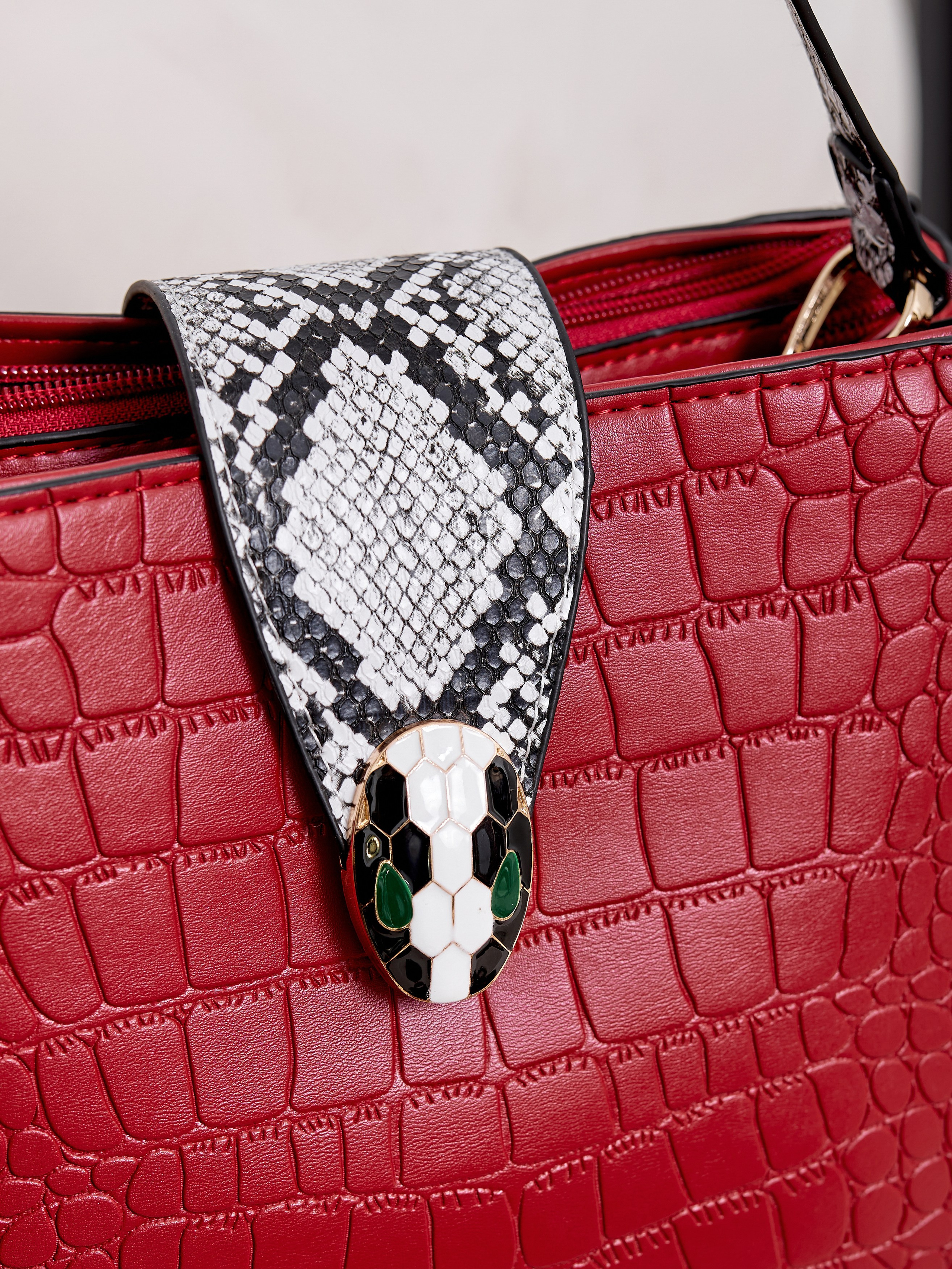 Фотограф для маркетплэйсов вб и озон вайлдбериз и озон