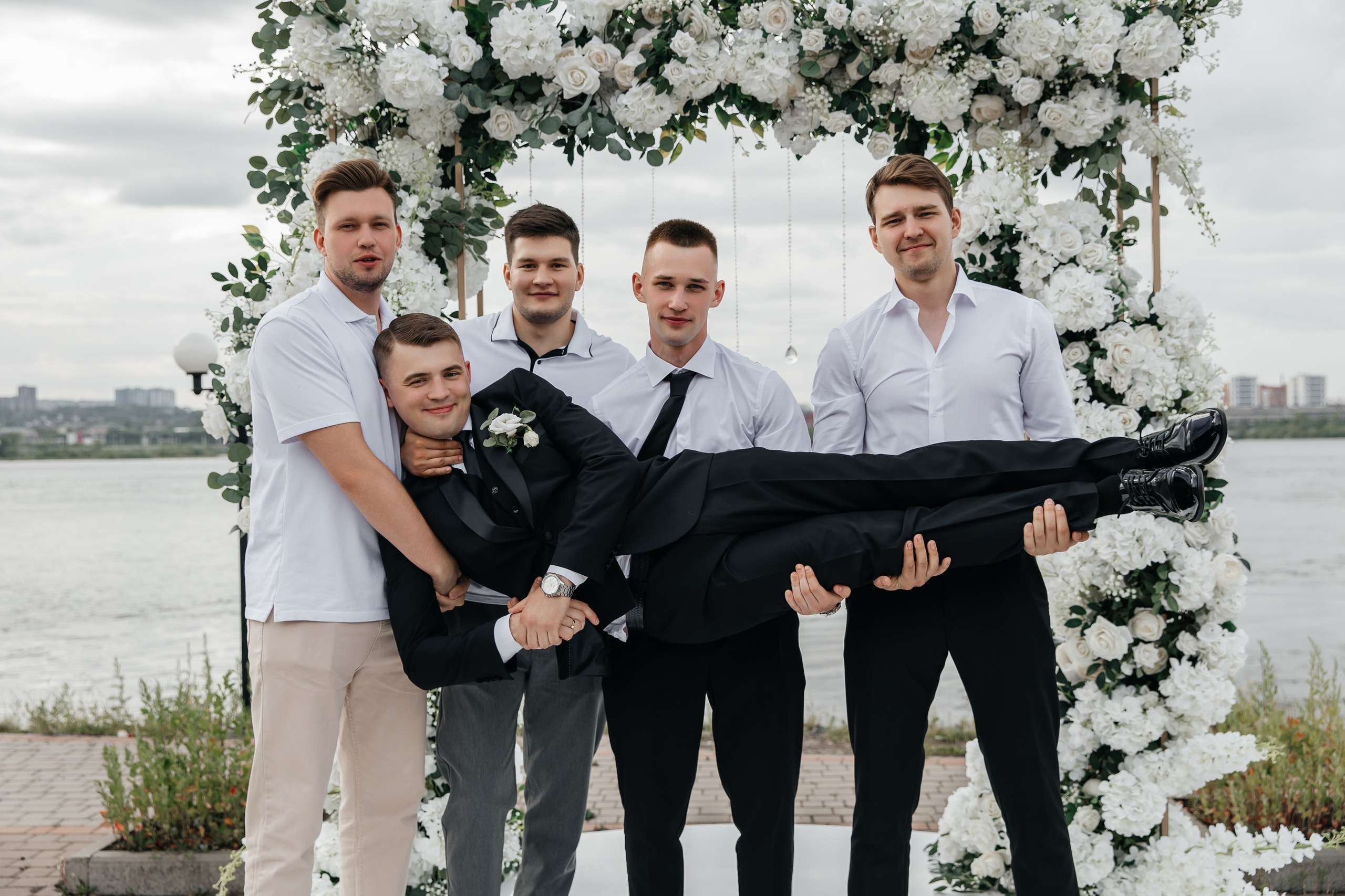 Виктория и Руслан. Свадебный фотограф Красноярск — Кристина Ива