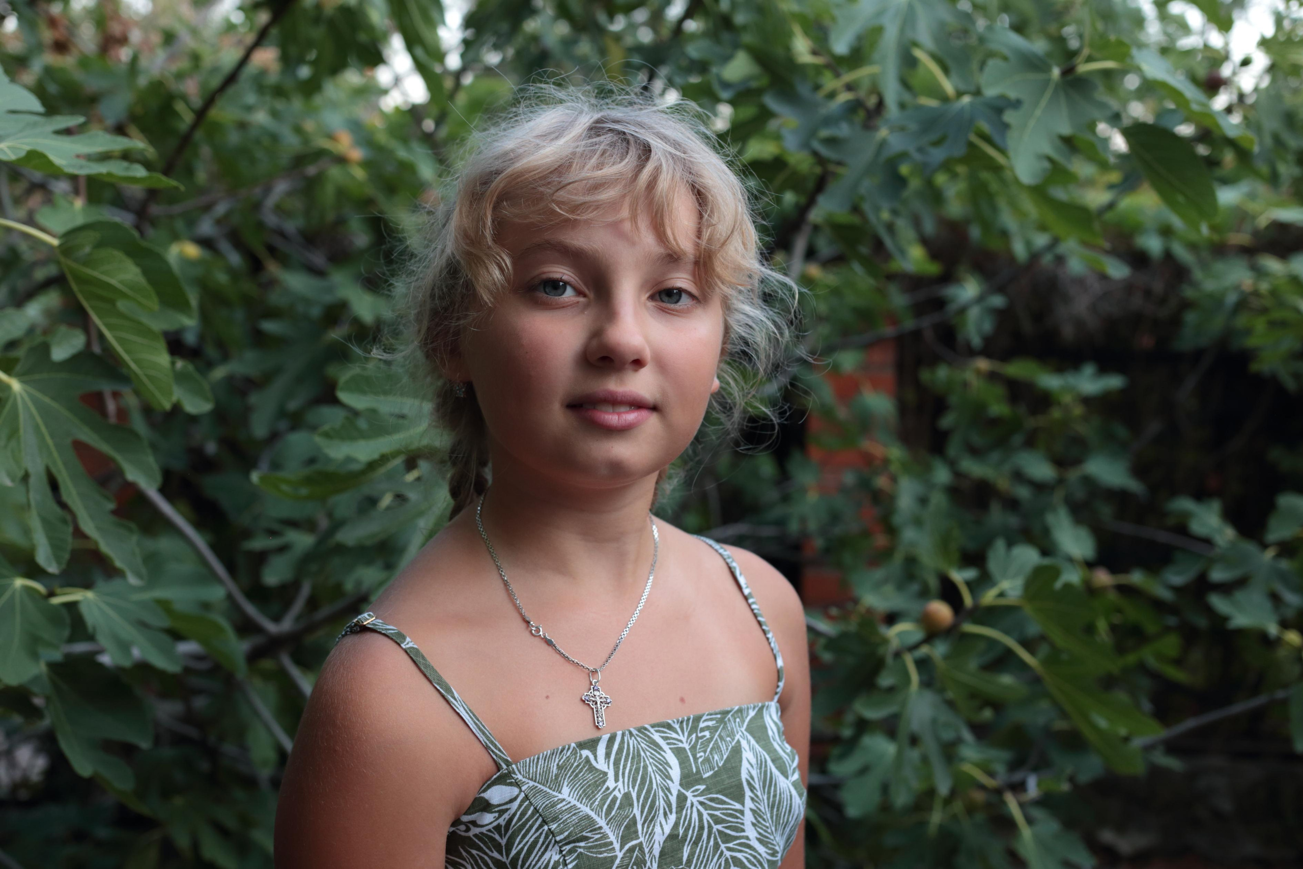 портрет девушки