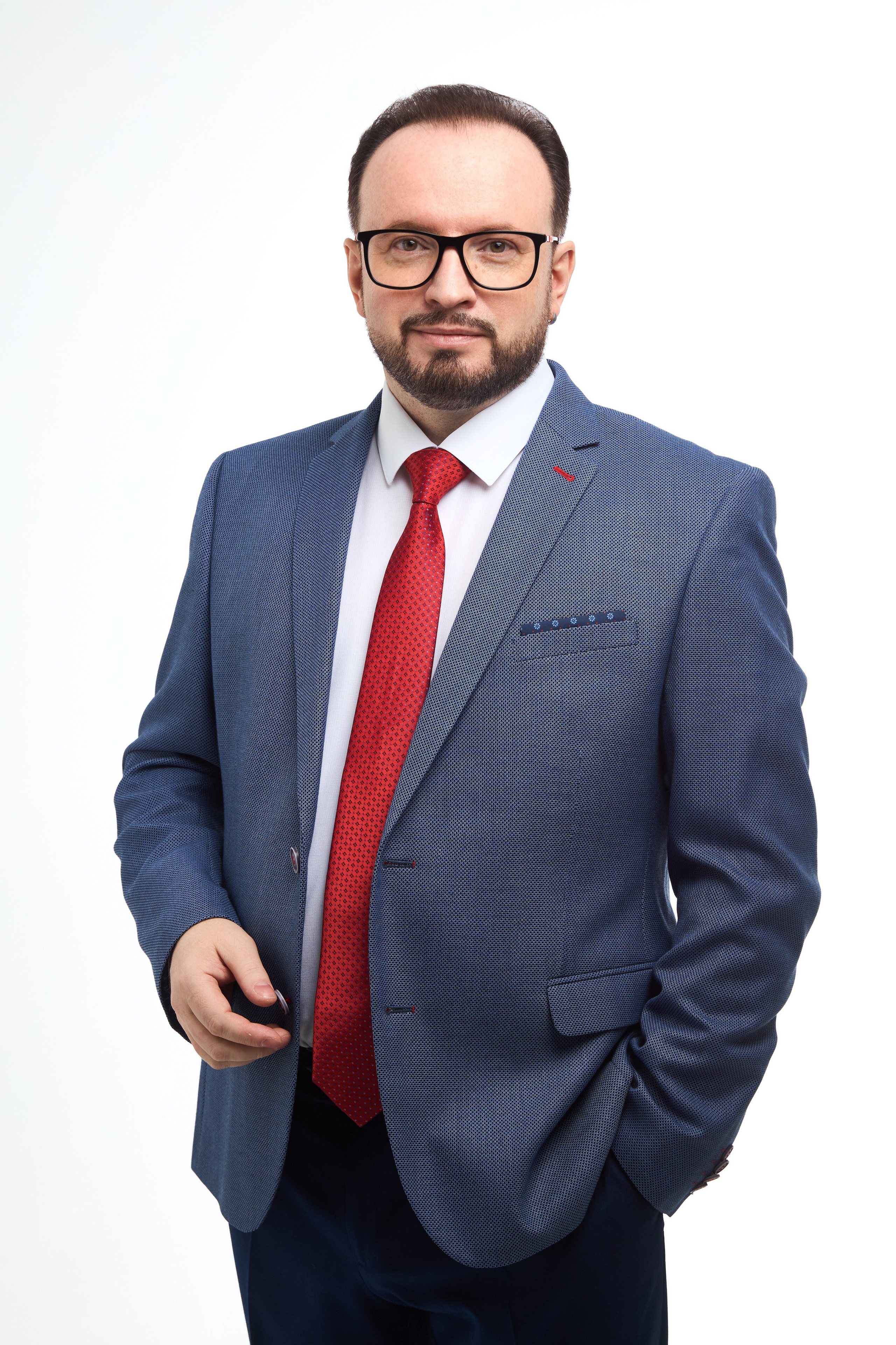 Бизнес портрет мужской и женский руководителя. КонТайм: профессиональная съемка для организаций