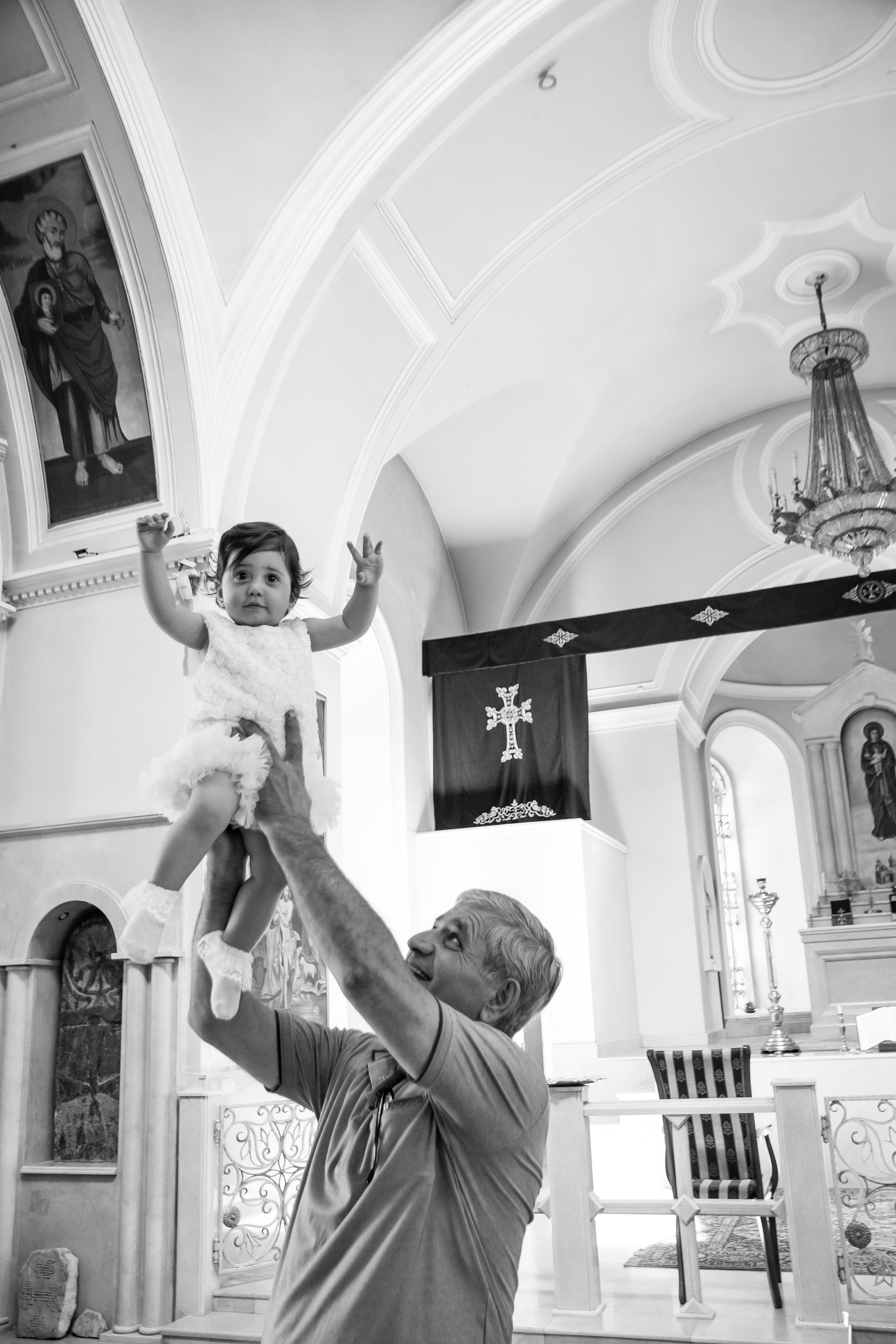 Крещение Евы церковь Сурб Хач. Семейный и детский фотограф Кущ Наташа