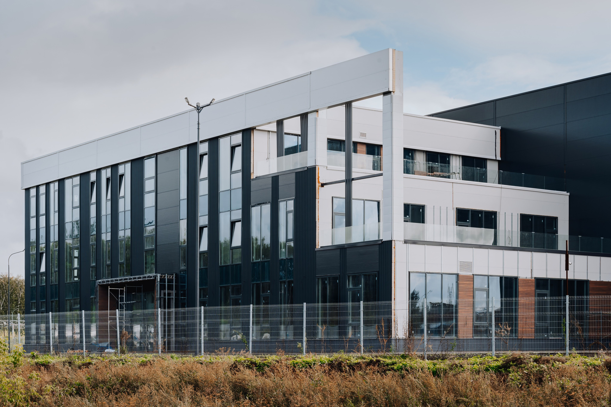 Объект I Ватутина 103/1. Фотограф Новосибирск I Дамдинов Бато