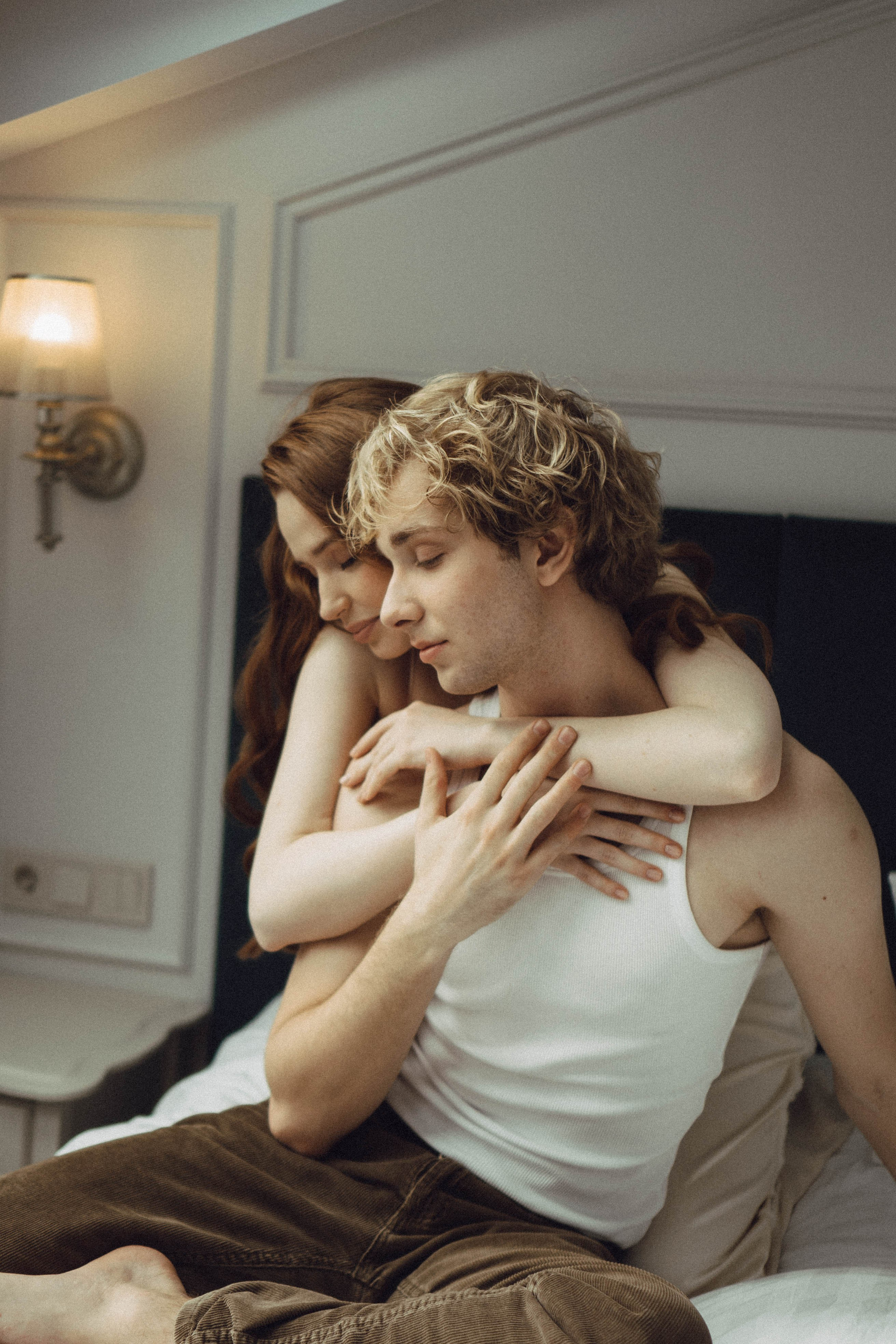 СВАДЕБНАЯ СЬЕМКА В ОТЕЛЕ. СБОРЫ ЖЕНИХА И НЕВЕСТЫ И ТАКЖЕ ТОР И ПОДГОТОВКА К ПРОГУЛКЕ. Профессиональный фотограф, Санкт-Петербург — Виктория Богомолова