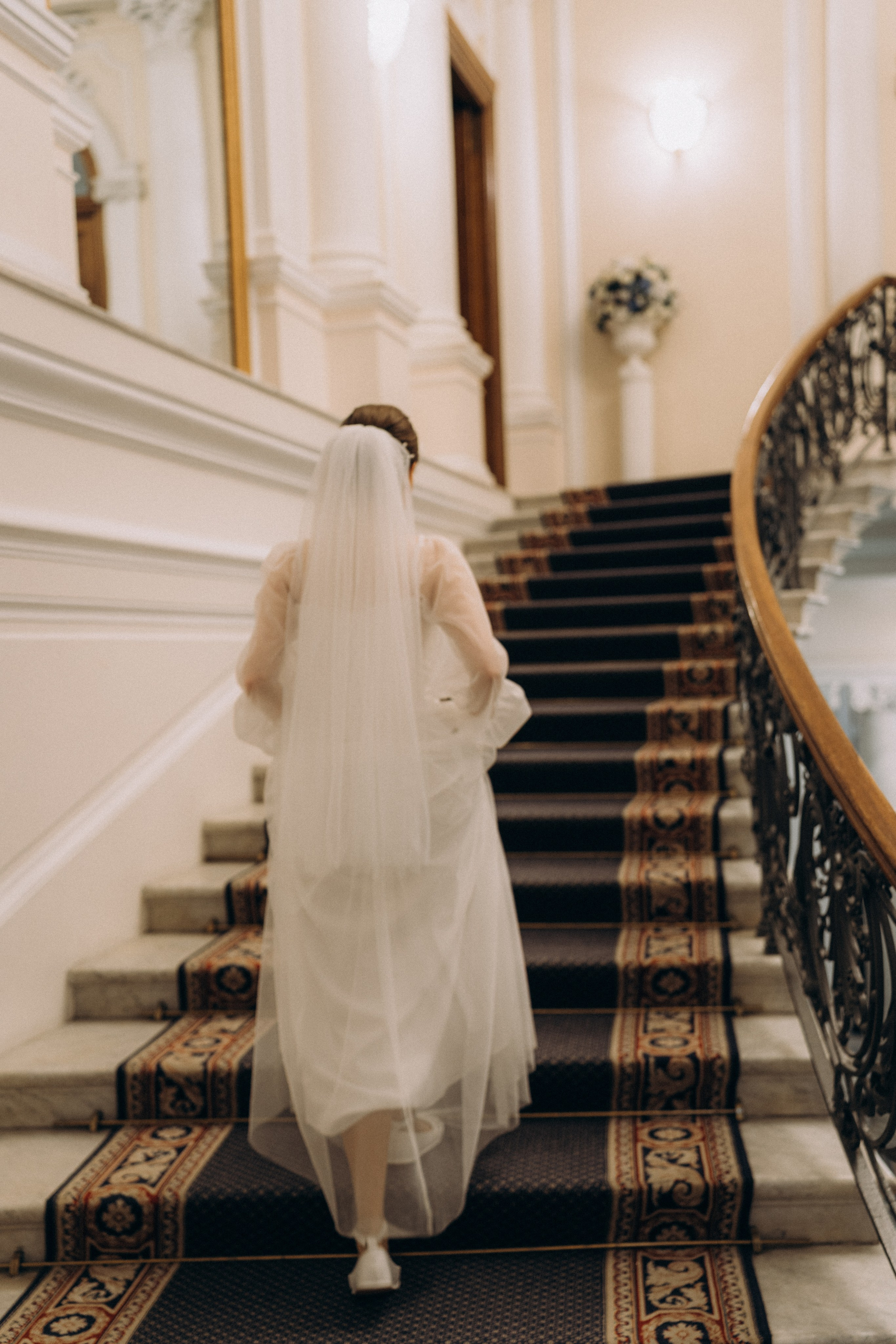 СВАДЕБНАЯ СЬЕМКА ВО ВТОРОМ ДВОРЦЕ (ДЕКАБРЬ) ТАКЖЕ СЬЕМКА В СТУДИИ НА ЧЕРНЫШЕВСКОЙ. Профессиональный фотограф, Санкт-Петербург — Виктория Богомолова