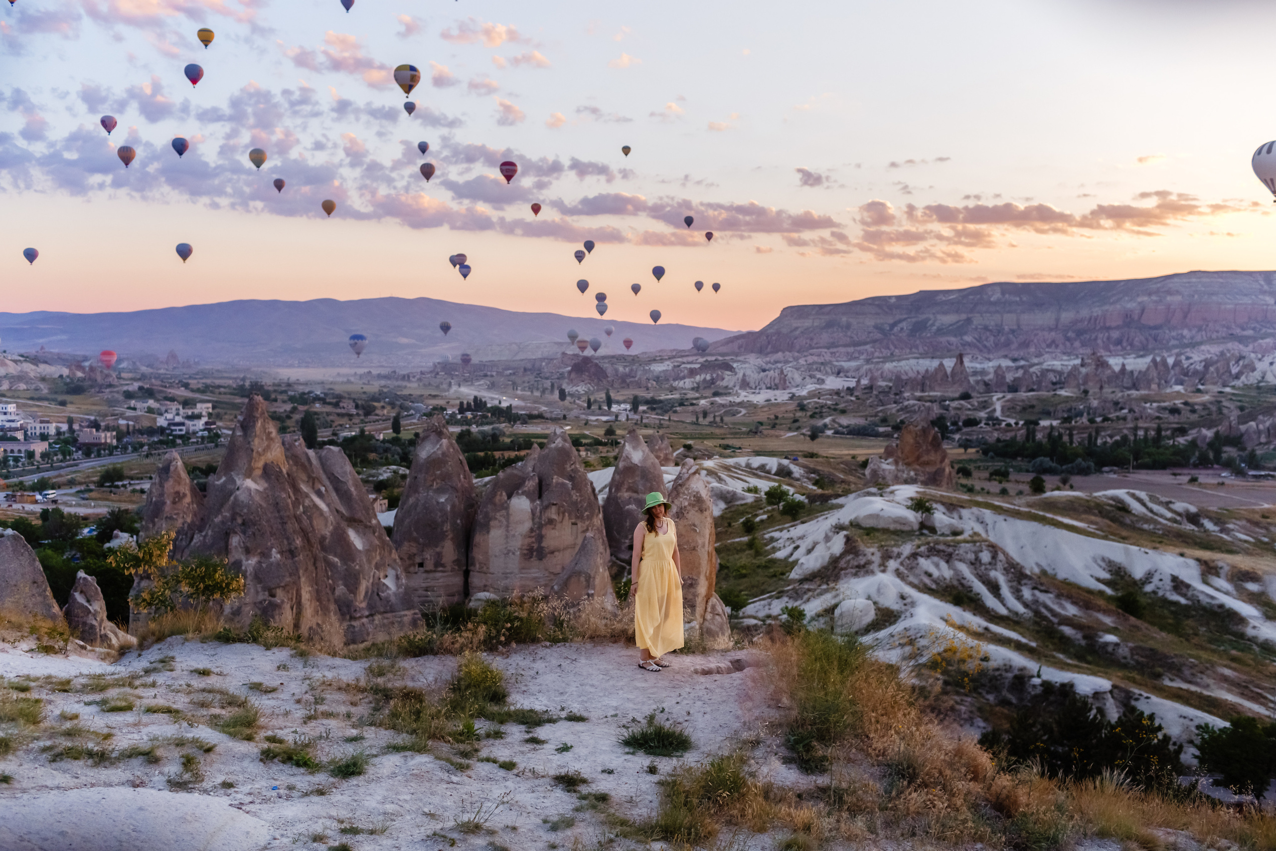 Beautiful morning in Cappadocia. Professional family and children’s photographer in Izmir Irina Eron