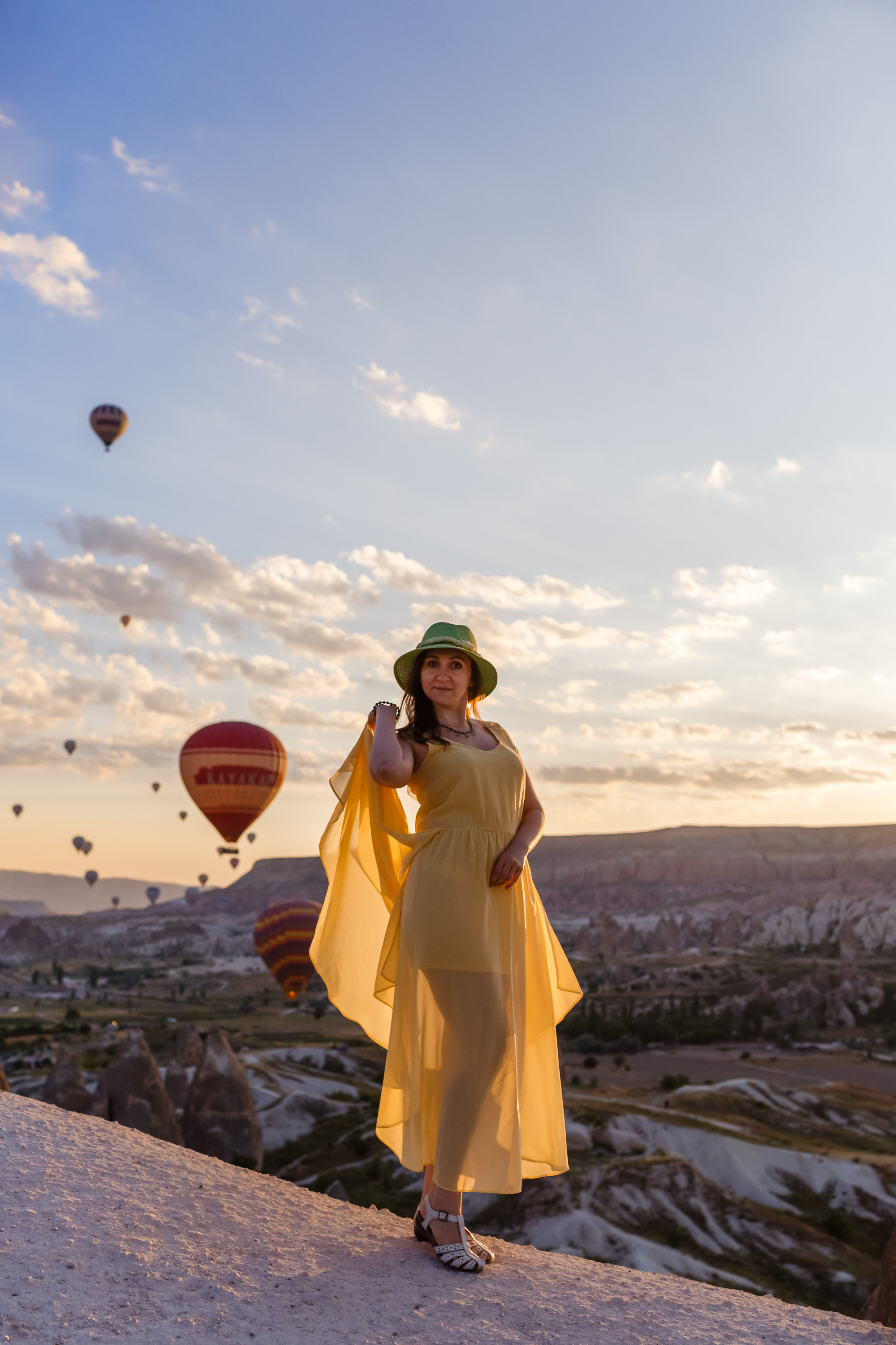Beautiful morning in Cappadocia. Professional family and children’s photographer in Izmir Irina Eron
