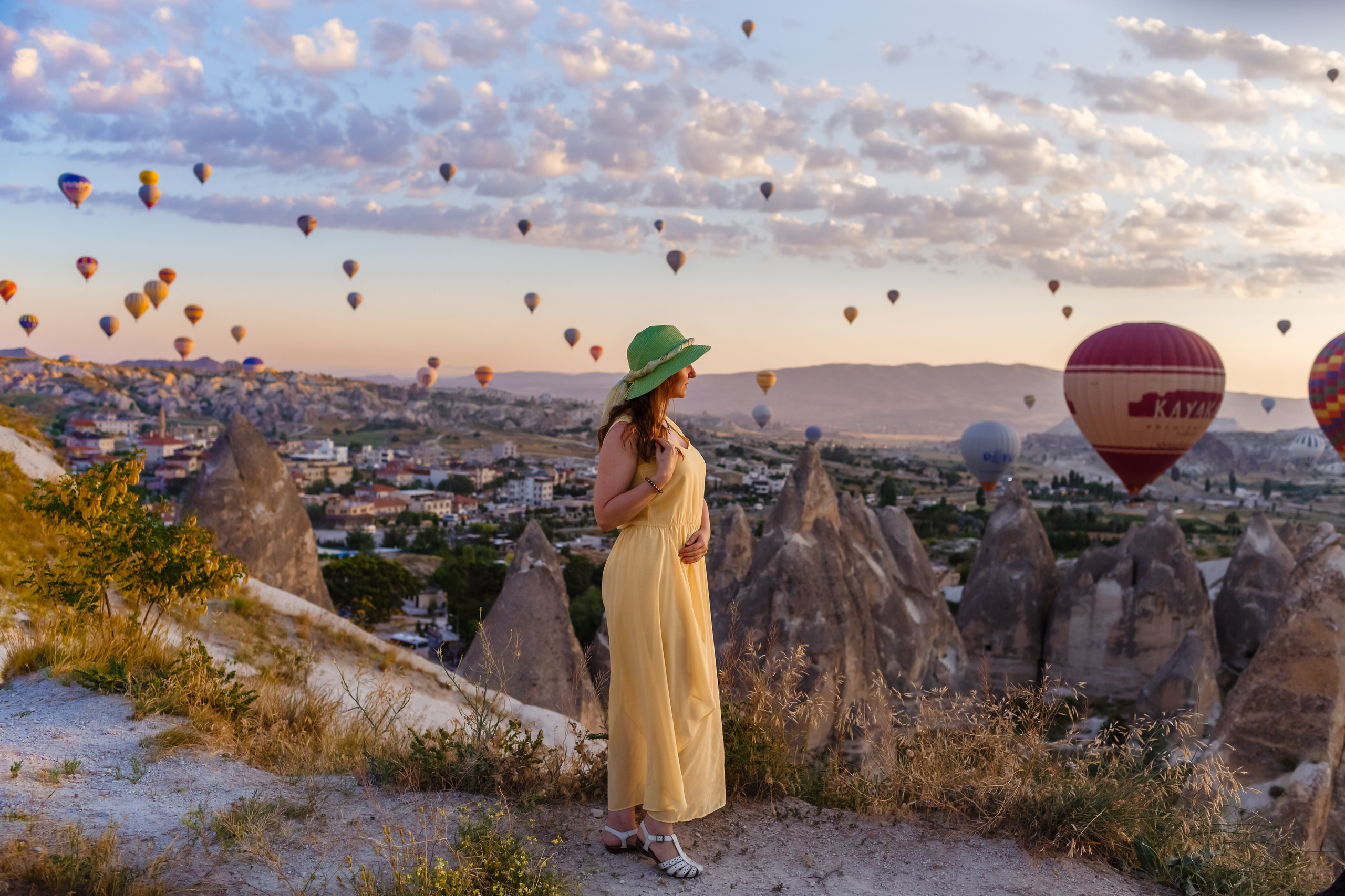 Beautiful morning in Cappadocia. Professional family and children’s photographer in Izmir Irina Eron
