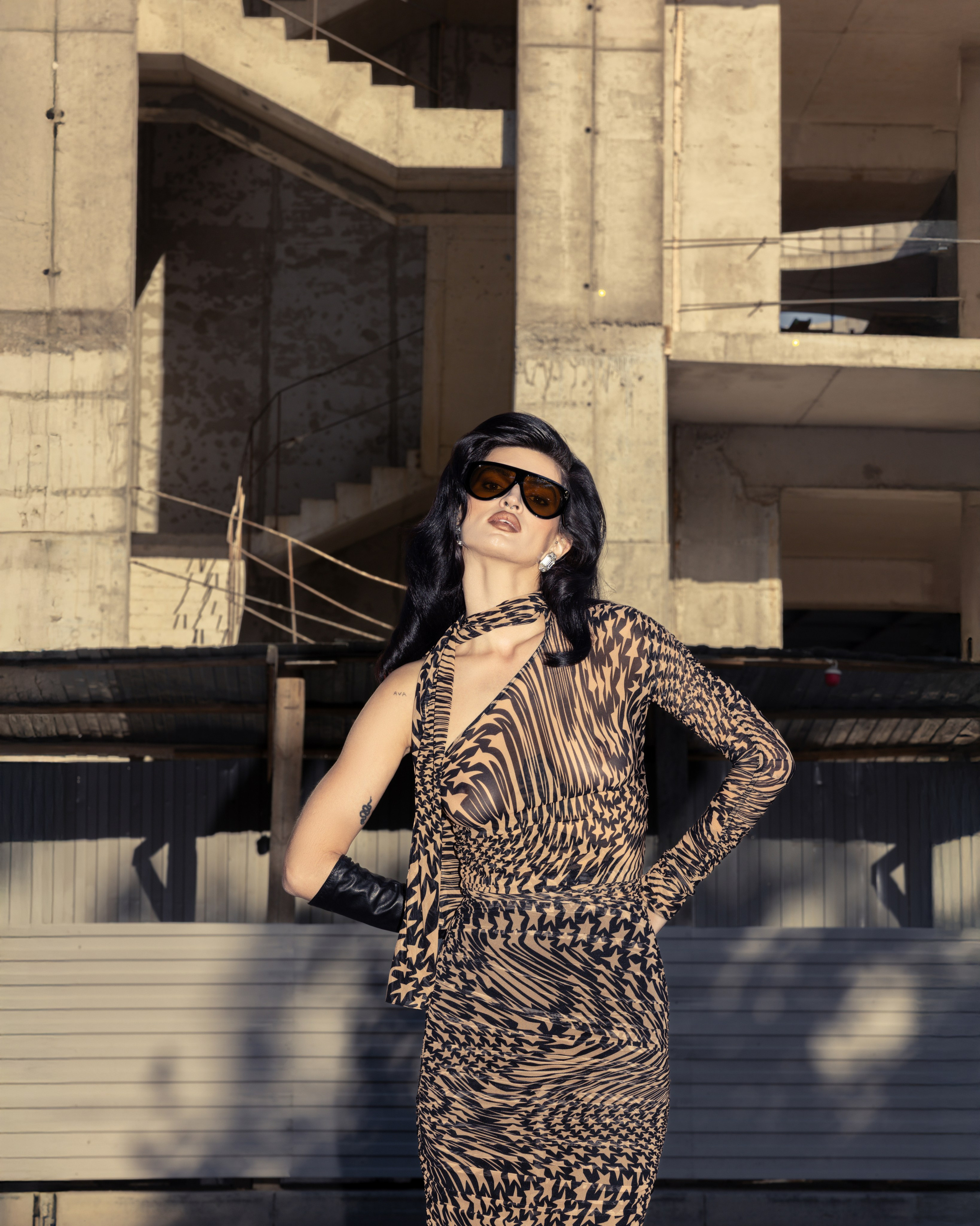 Street. Photographer. Producer. Retoucher