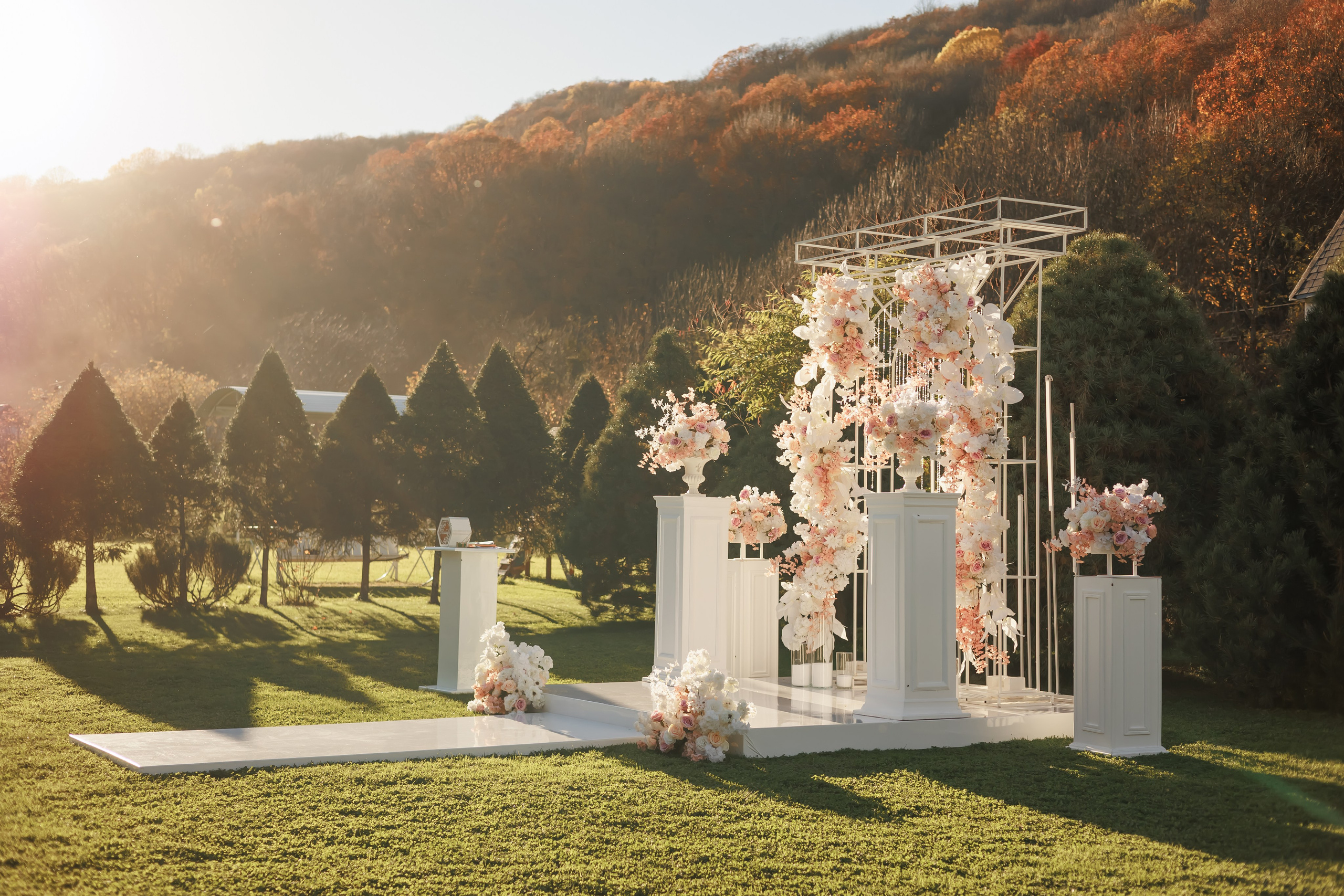 СВАДЕБНЫЕ ФОТОСЕССИИ. Свадебный и семейный фотограф в г. Майкопе (выезд по республике и краю)