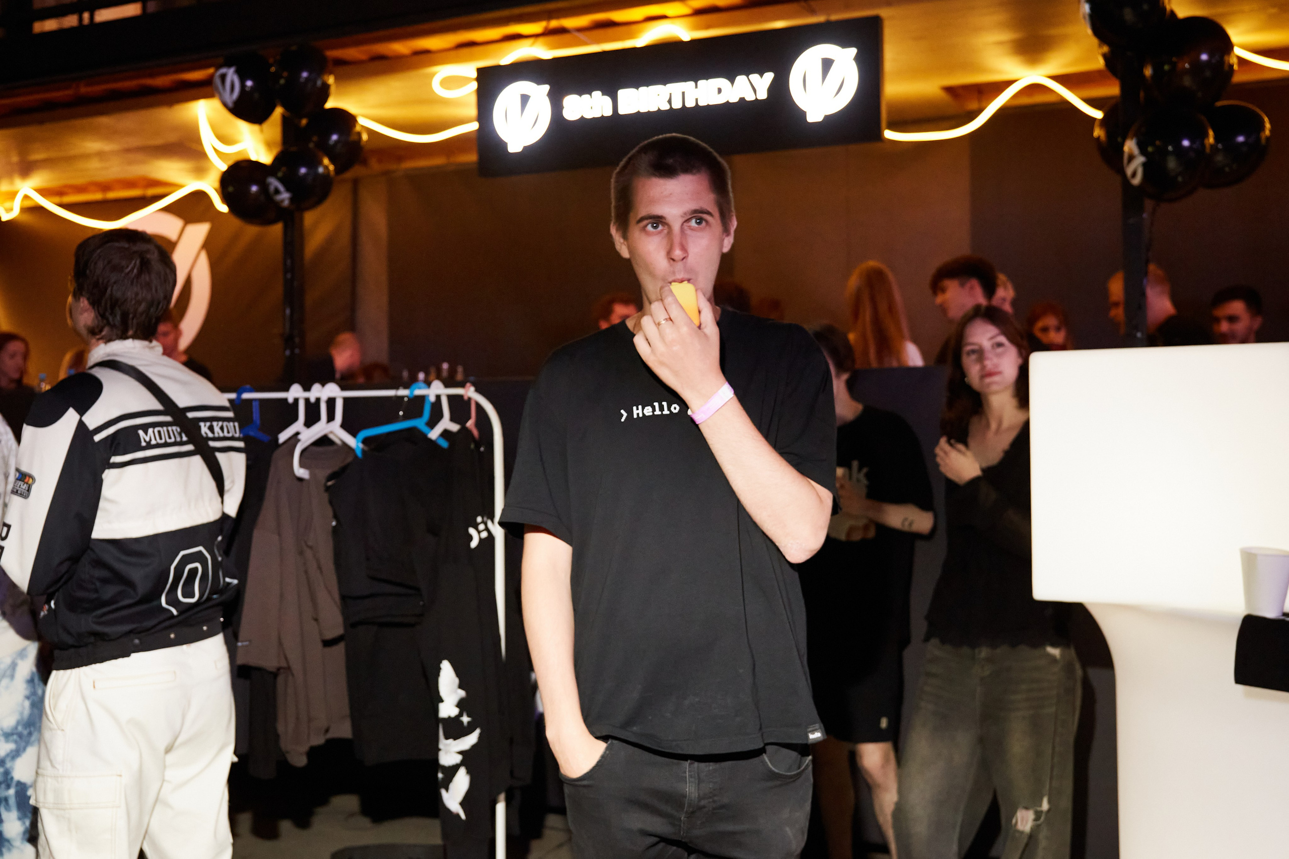 VAPORESSO 8th birthday. Фотограф Андрей Егоров