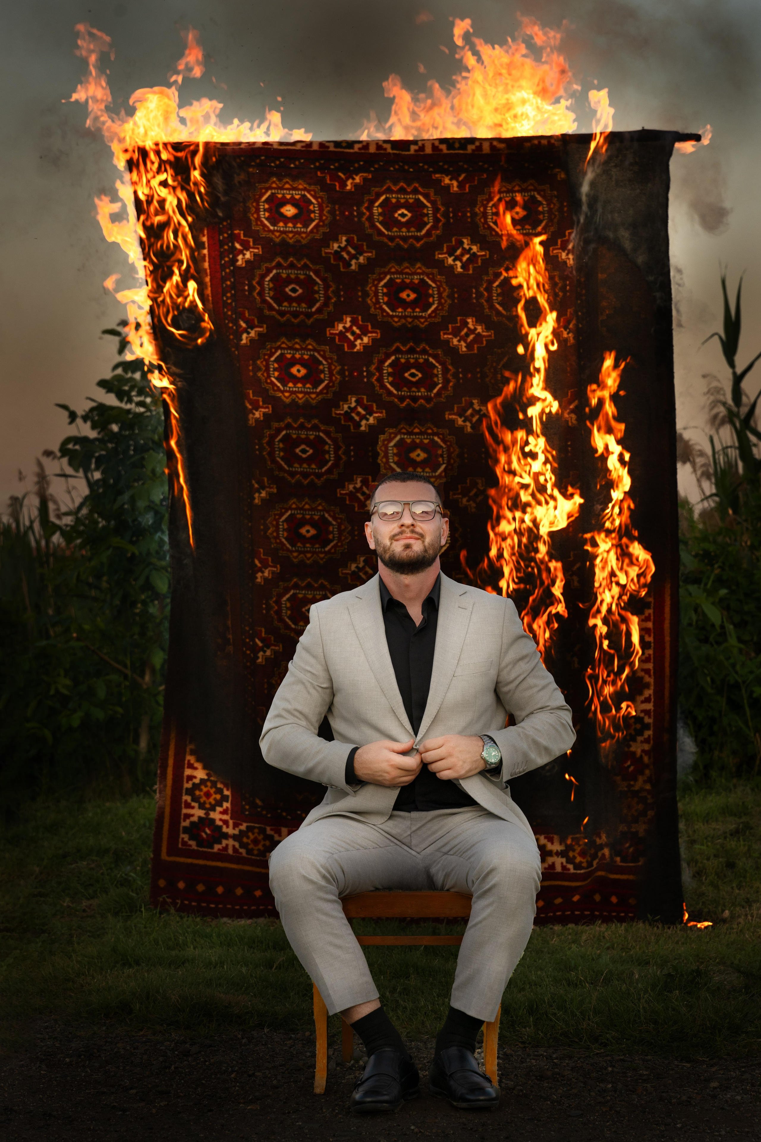 Ковровое огнище (огонь за спиной, а на душе покой). Главная