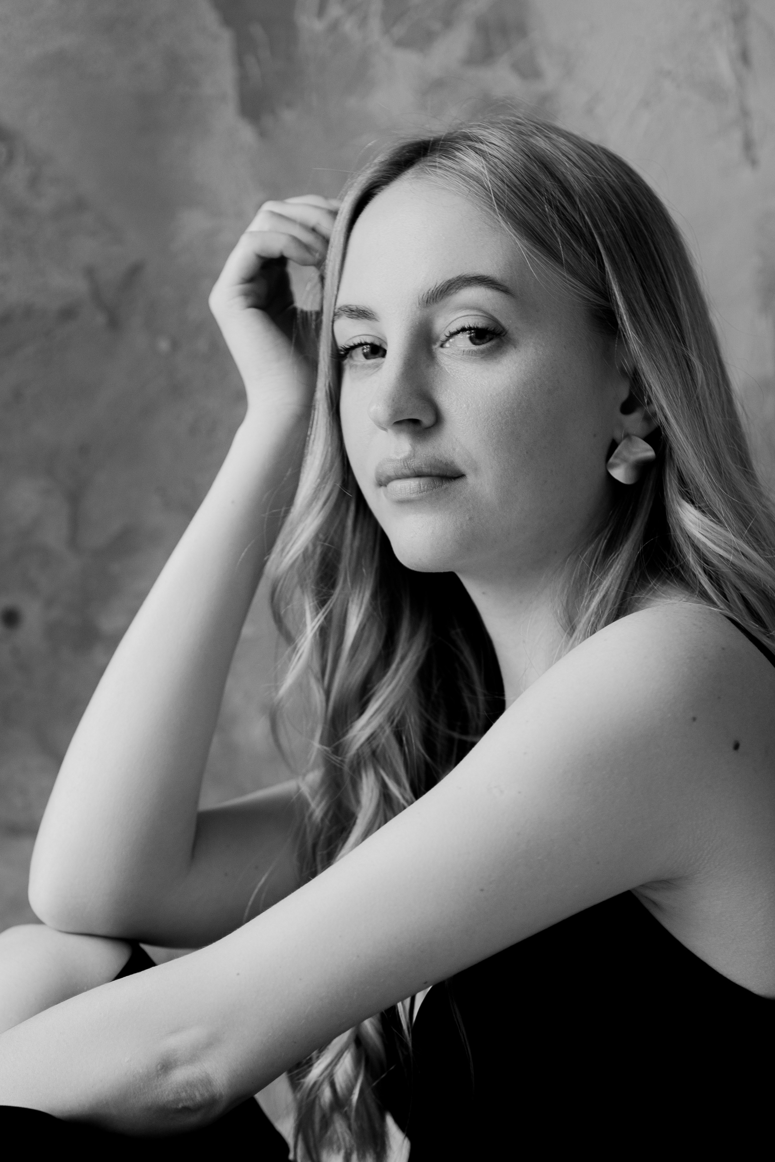 Съемка в живых пионах. Семейный и индивидуальный фотограф в Ростове-на-Дону