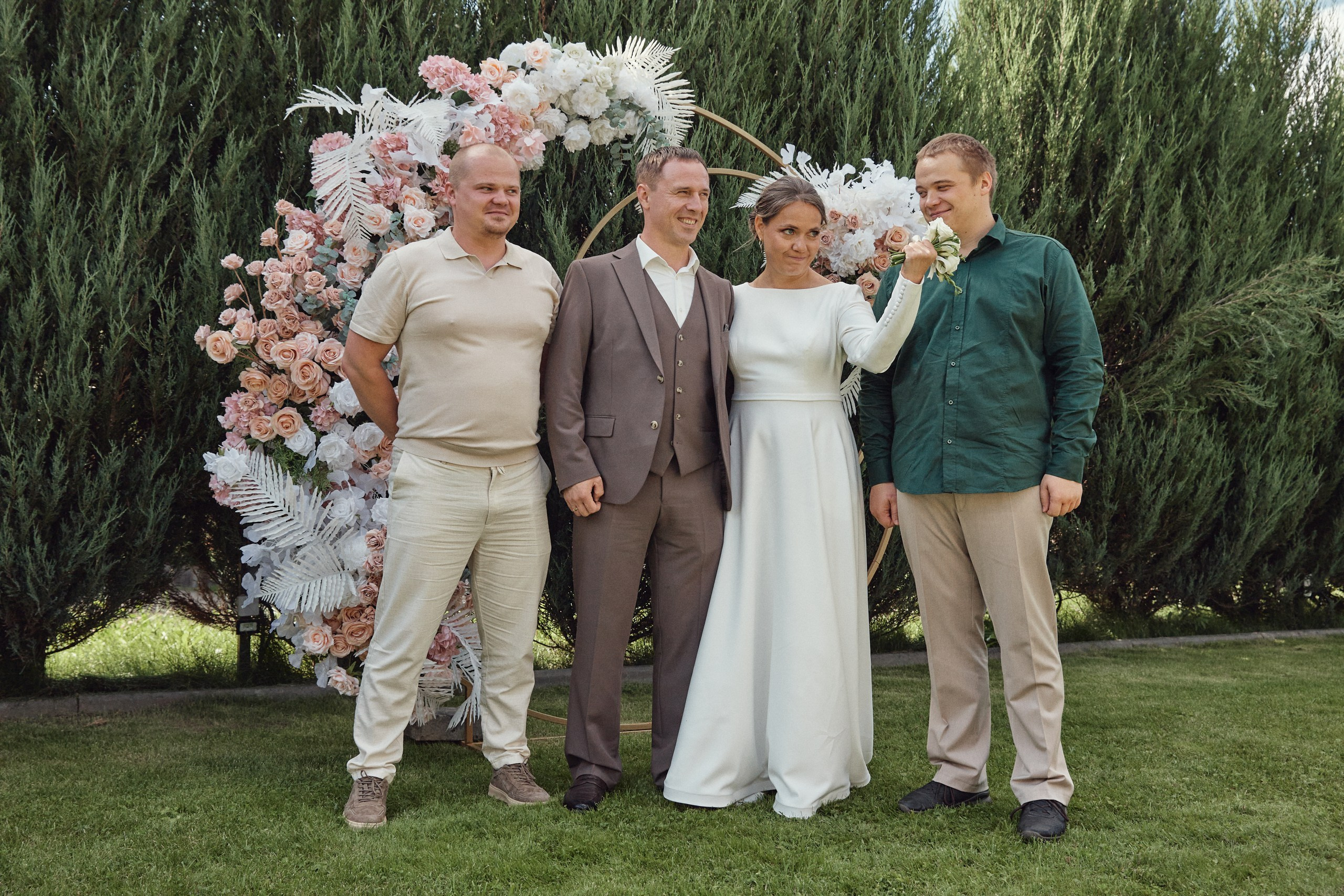 Счастье здесь. Свадебный фотограф Антон Артюшин. Работаю в Нижнем Новгороде и Москве