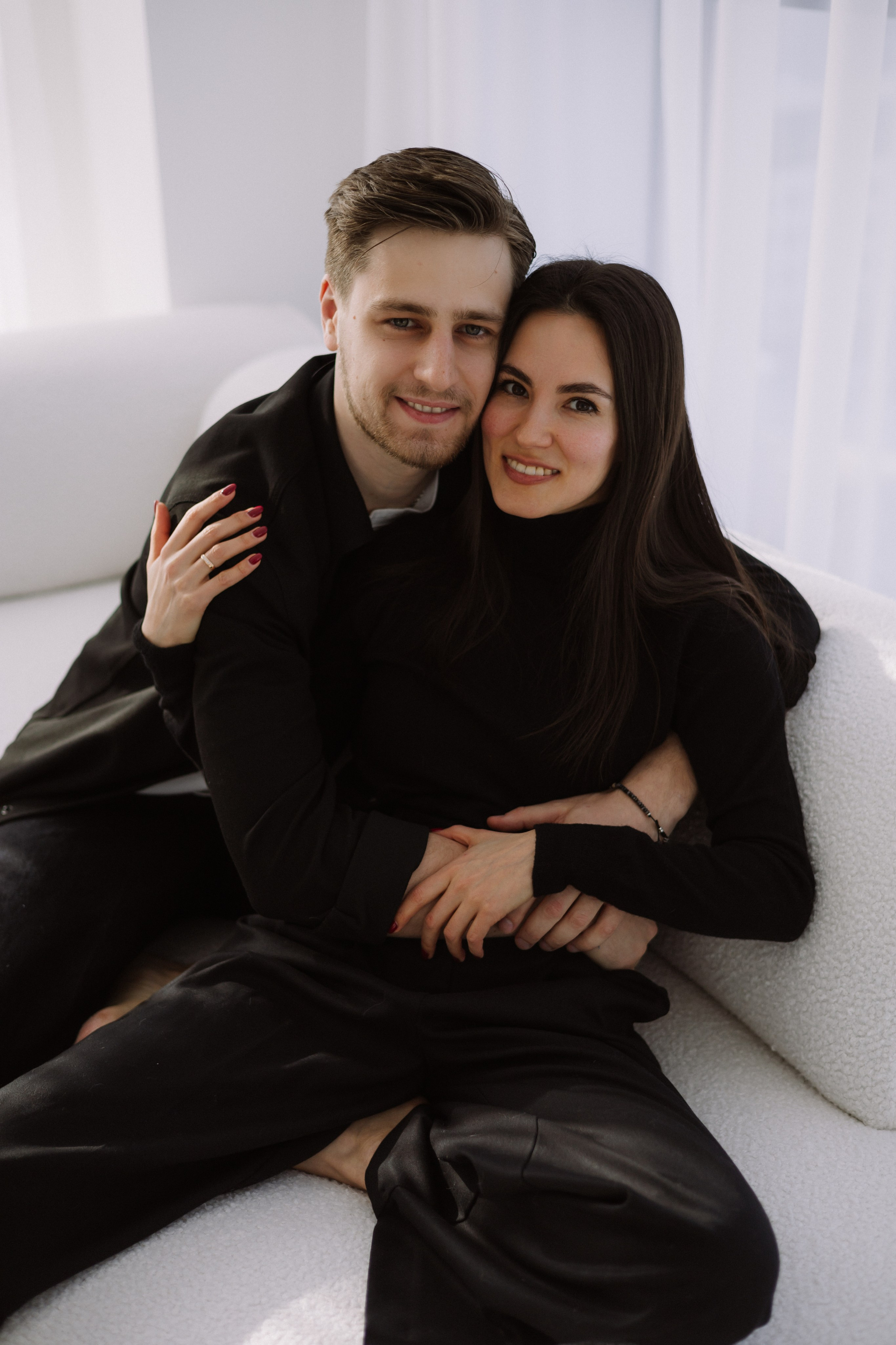 Студийная. Большая семья. Фотограф Уфа Башкирия Мухаметянова Алина. Свадебный семейный портретный