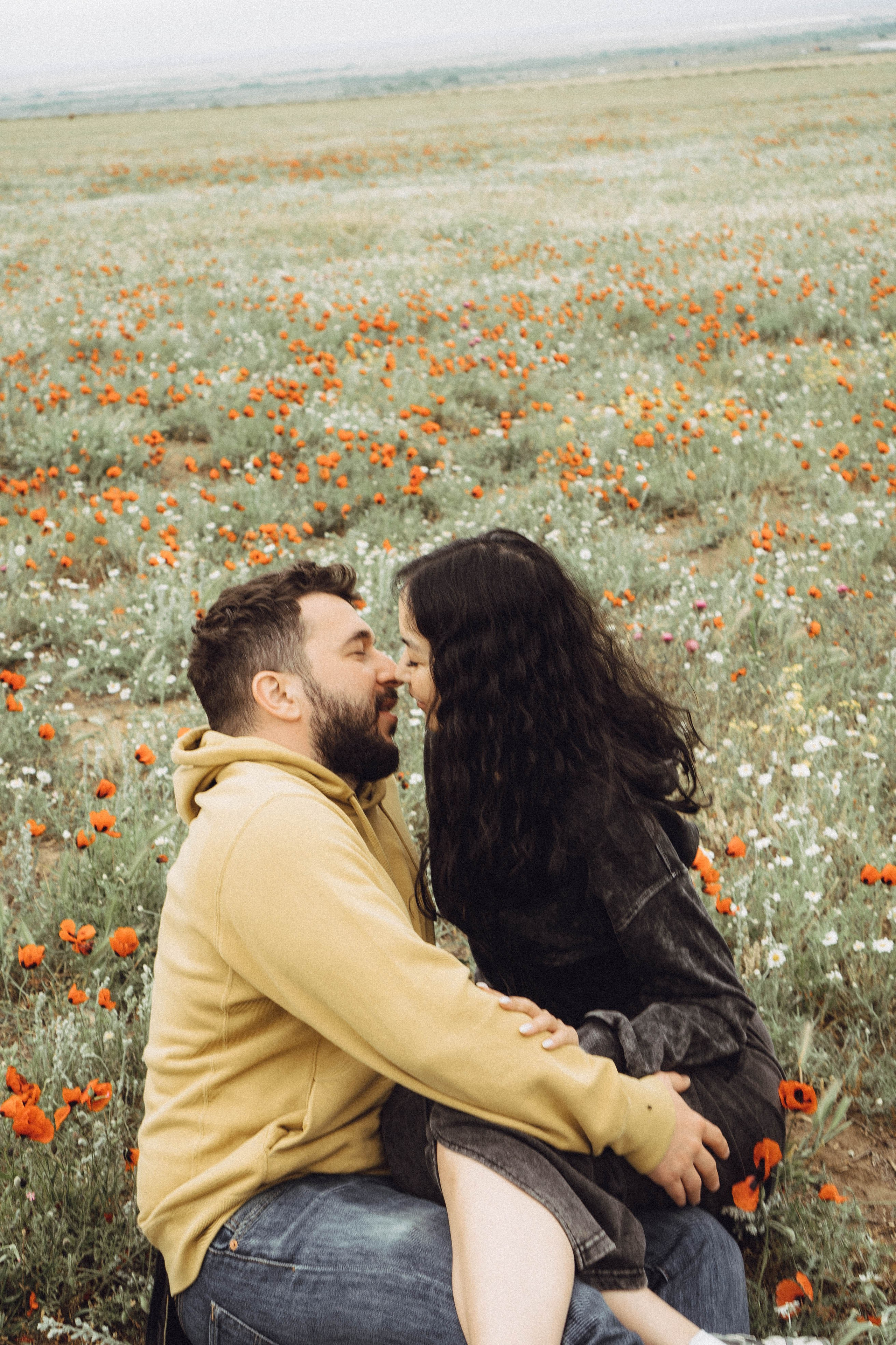 Любовь в маковом поле. Профессиональный фотограф, Санкт-Петербург — Виктория Богомолова