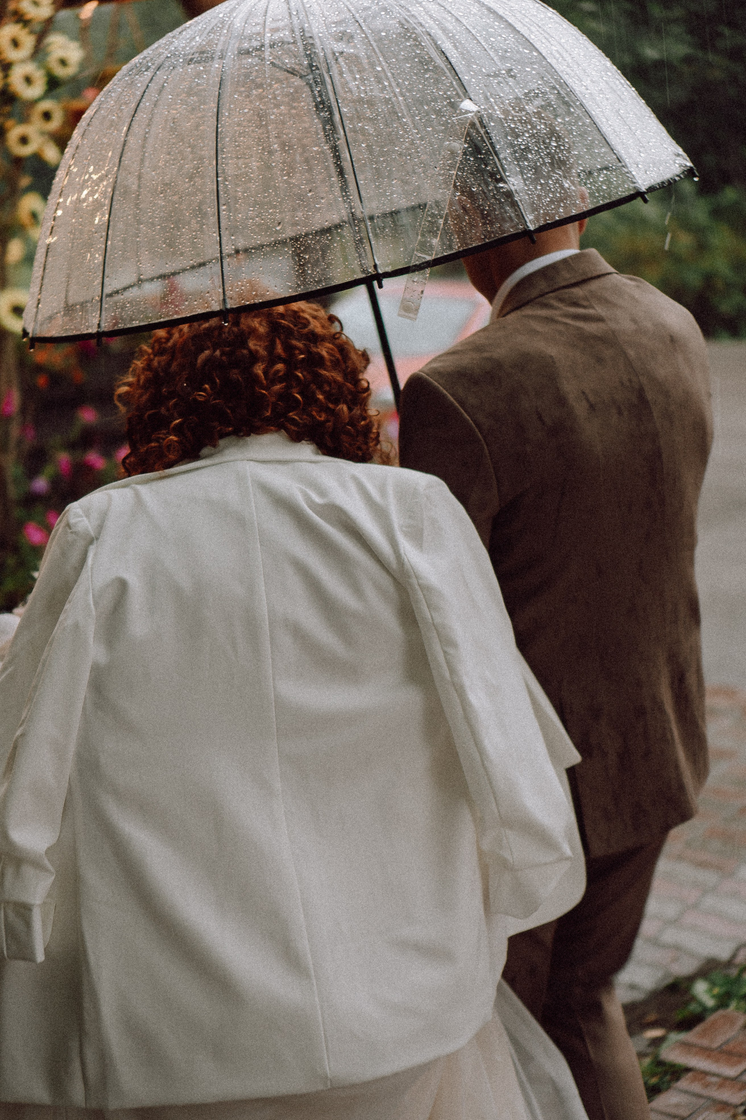 СВАДЕБНАЯ ФОТОСЕССИИЯ ПАРЫ В ГОРОДЕ ПРИОЗЕРСК В СОСНОВОМ ЛЕСУ И С ПИКАПОМ. Профессиональный фотограф, Санкт-Петербург — Виктория Богомолова