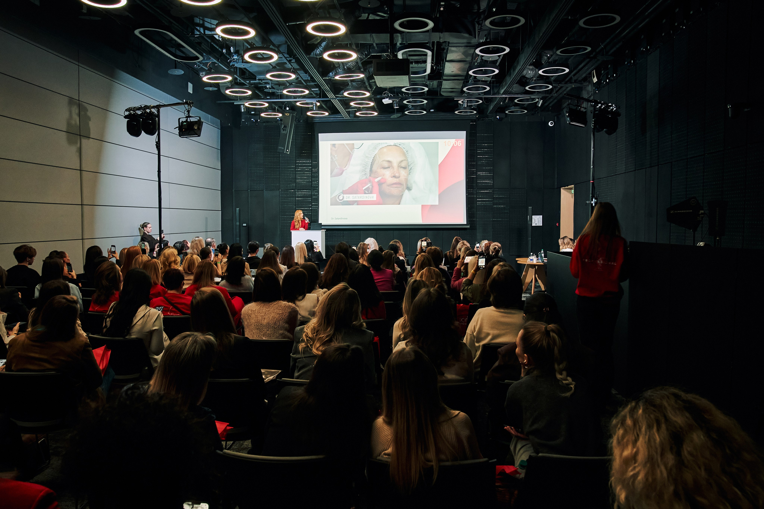 СПИКЕРЫ. PRO-AGELESS