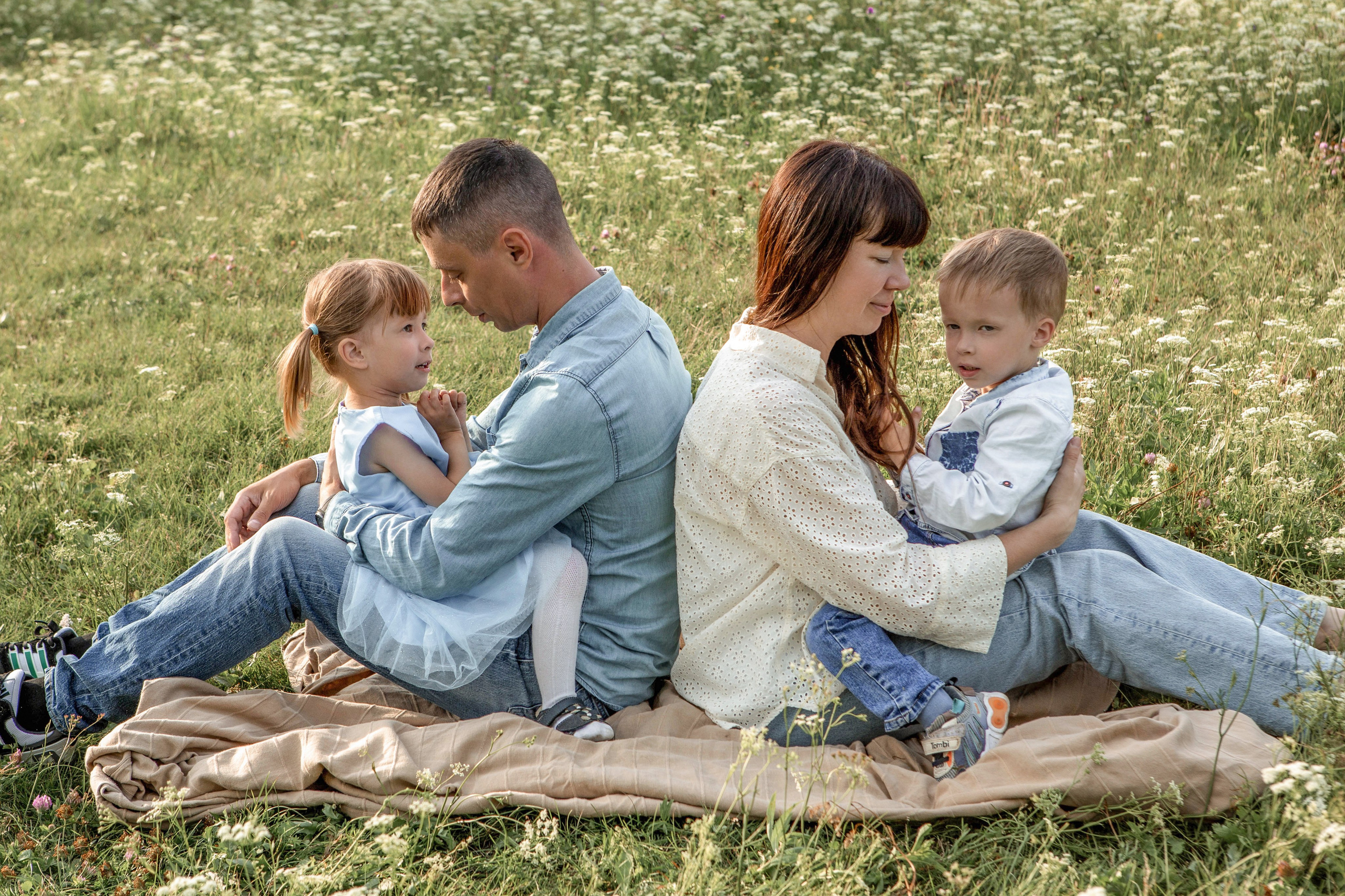 Игры в поле. Фотограф Екатерина Голицына
