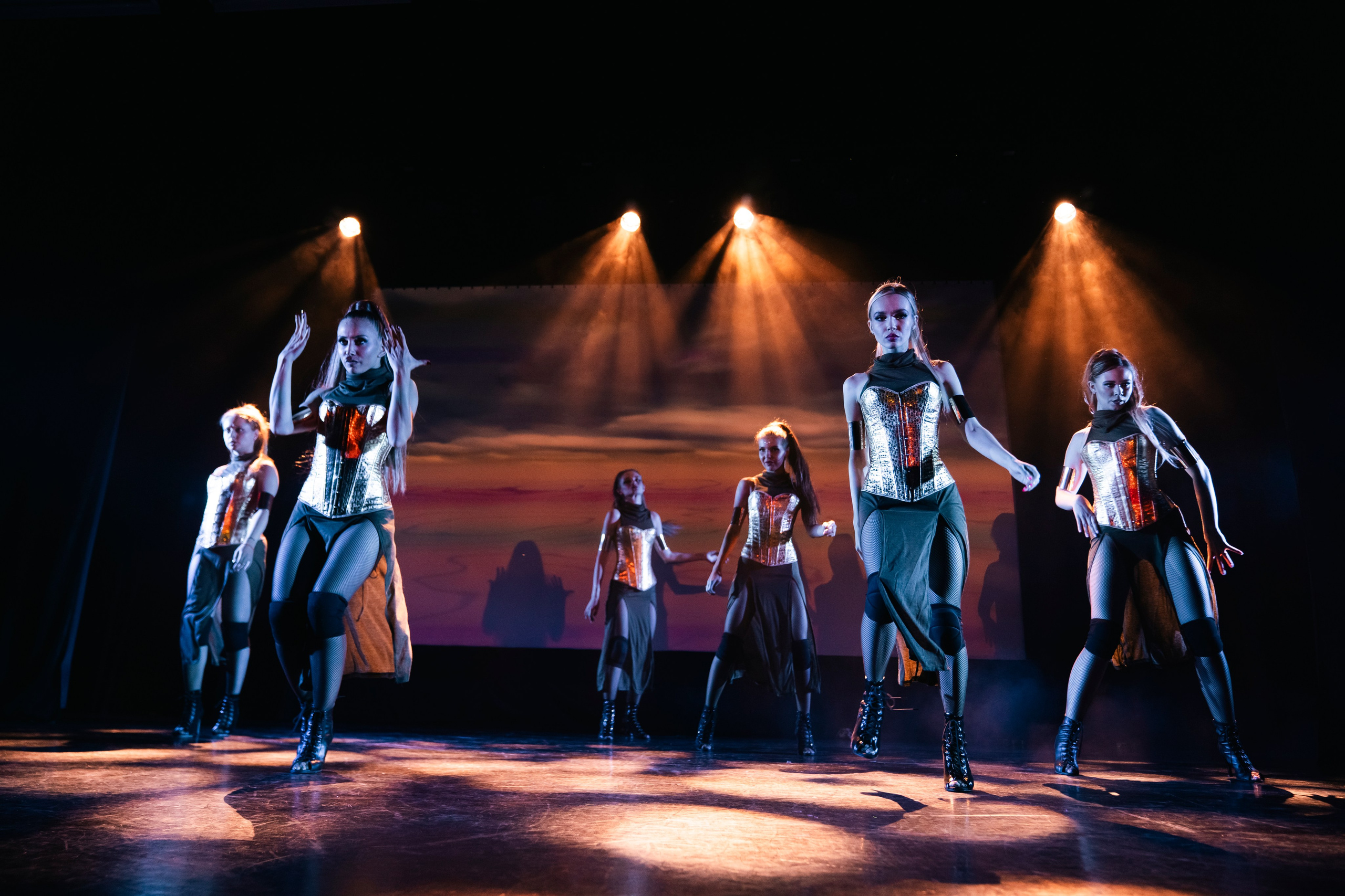 Танцевальное шоу. Свадебный фотограф в Москве Кристина Чехова