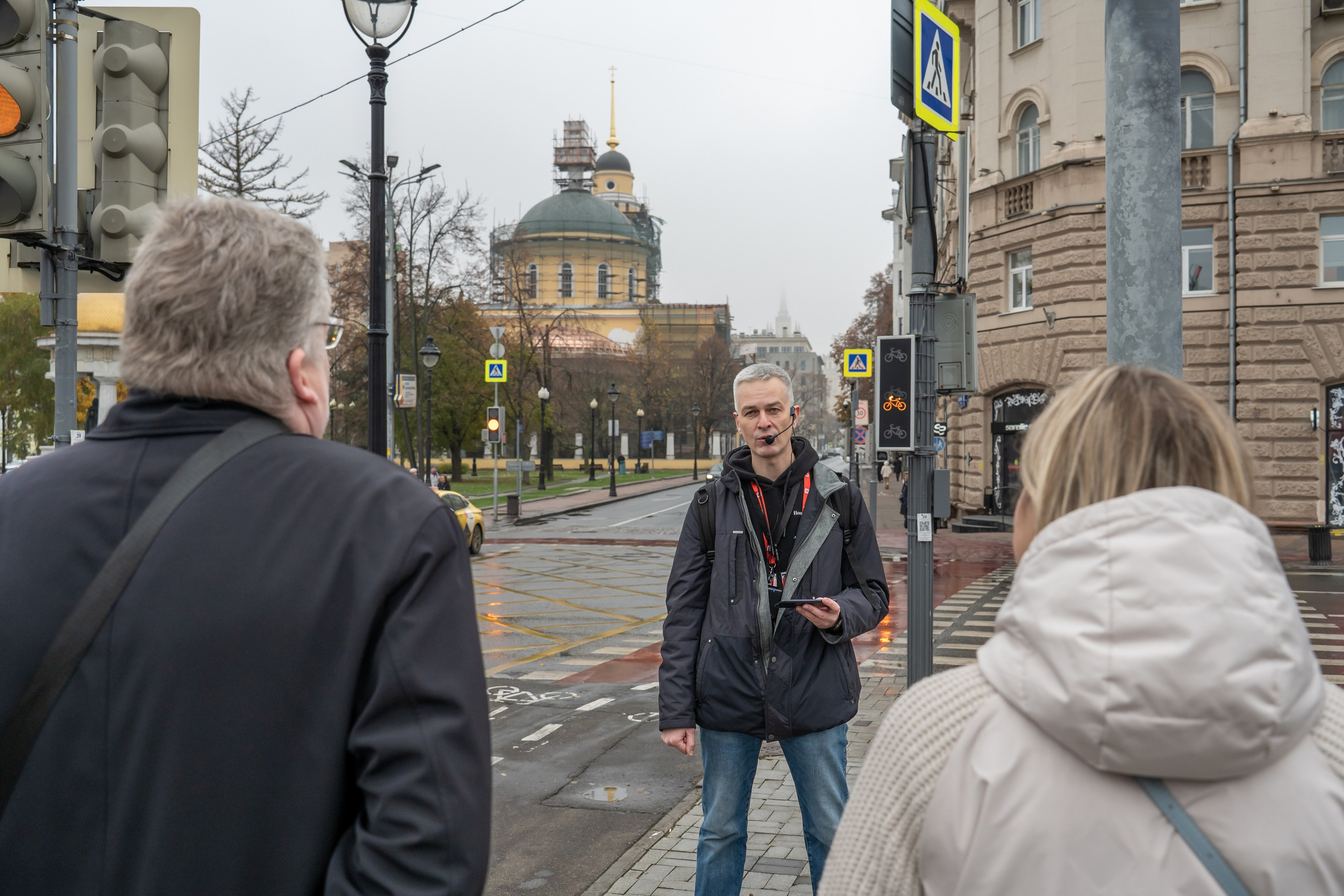 Гид Денис. Фотограф в Москве