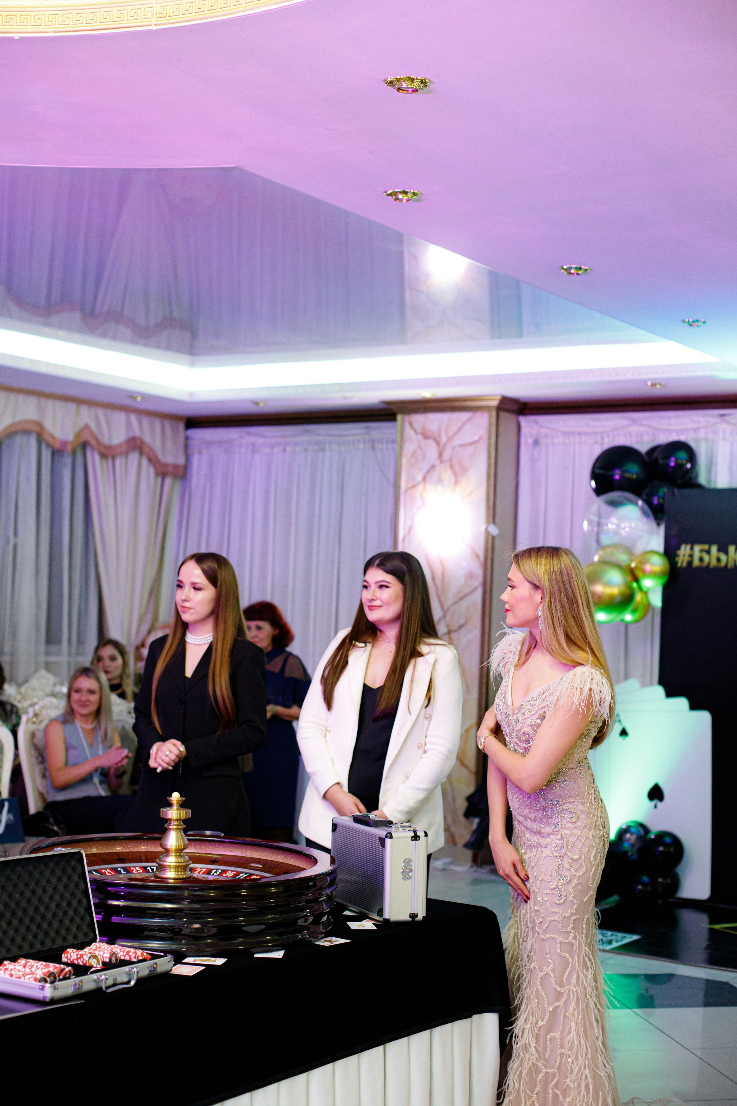 ELOSMED. Photokarish