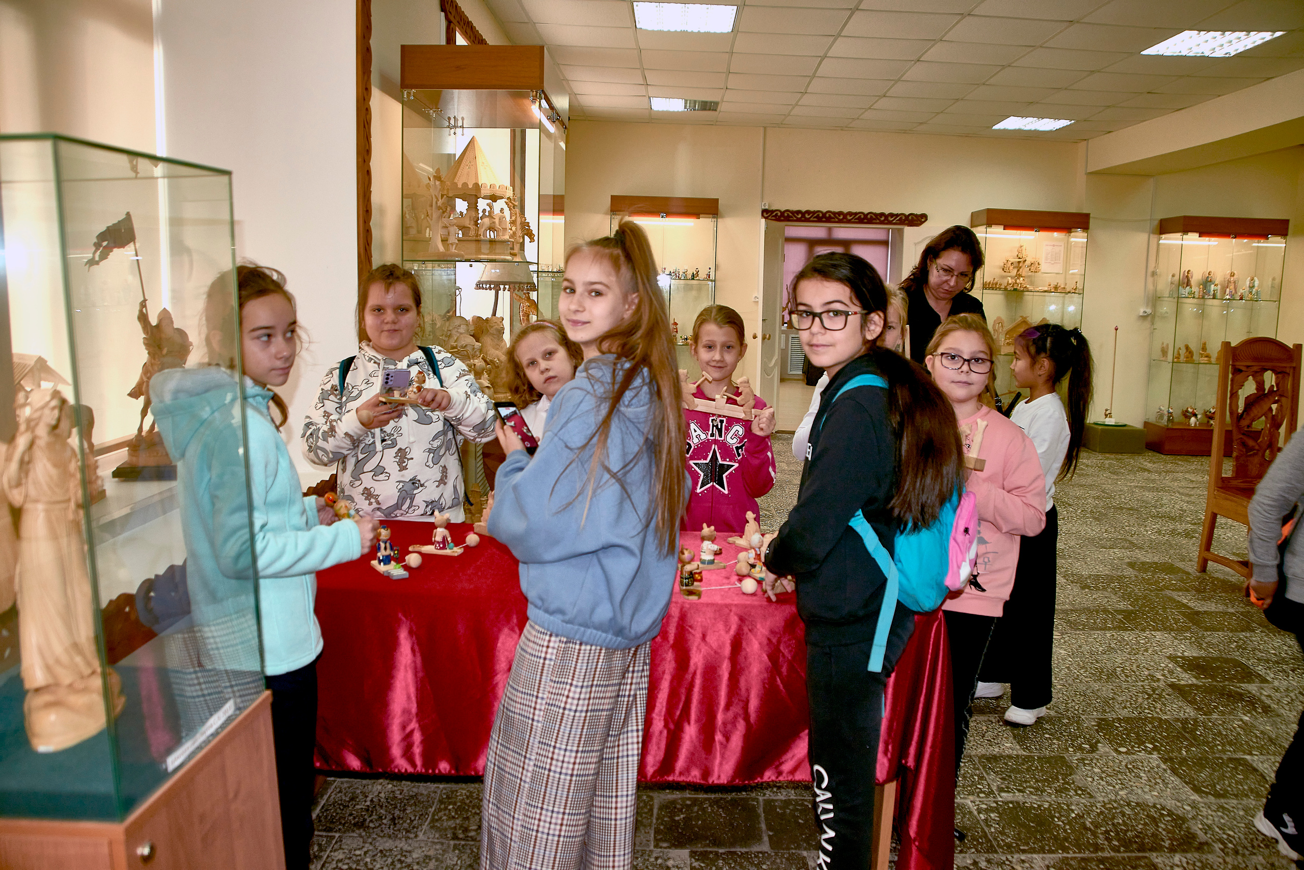 Эксскурсия в Музей деревянной игрушки. Ян Кузьмин. Я профессиональный фотограф в Москве