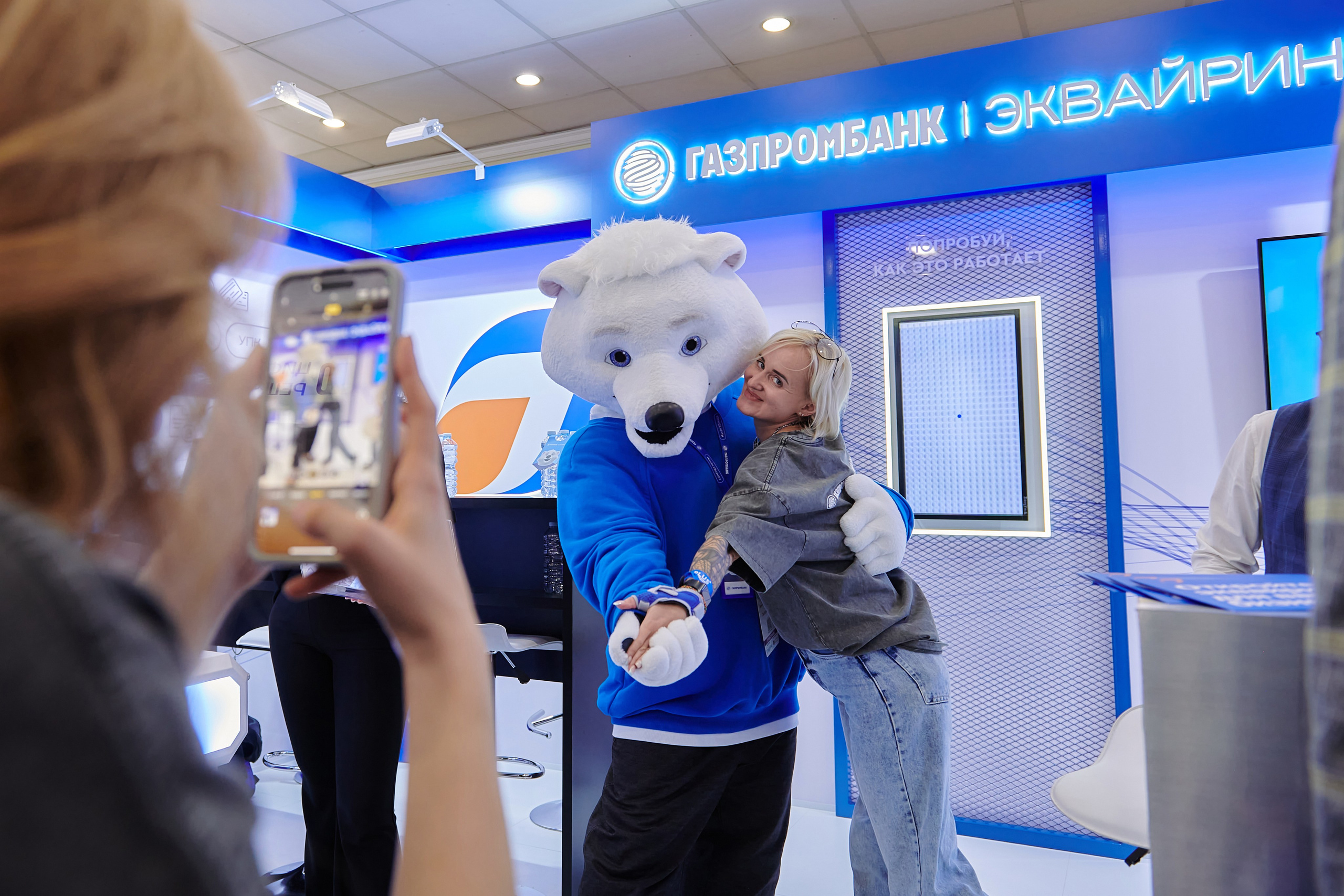 Выставки. Solofilms