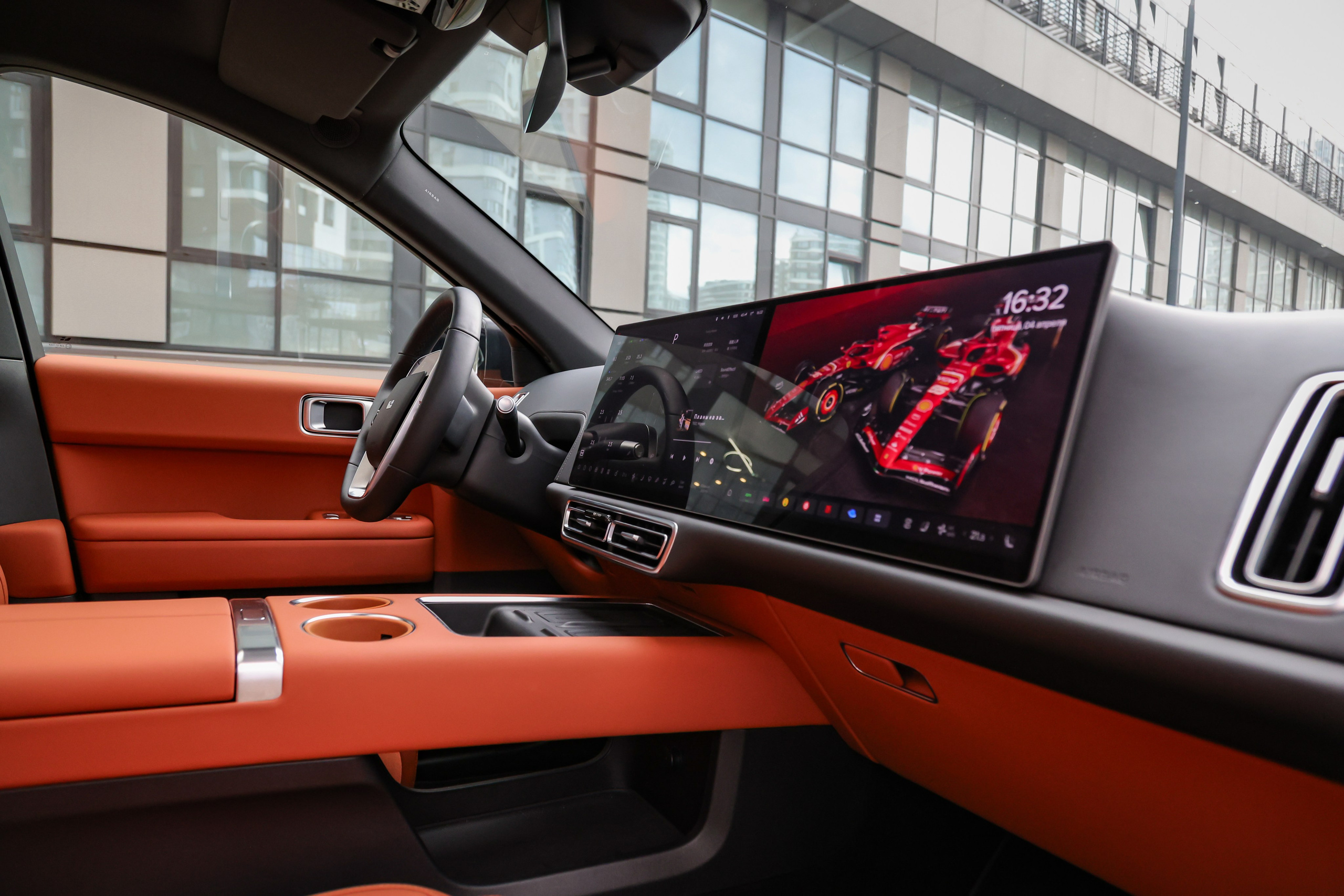 2024 LIXIANG L6. Mixturecaptures