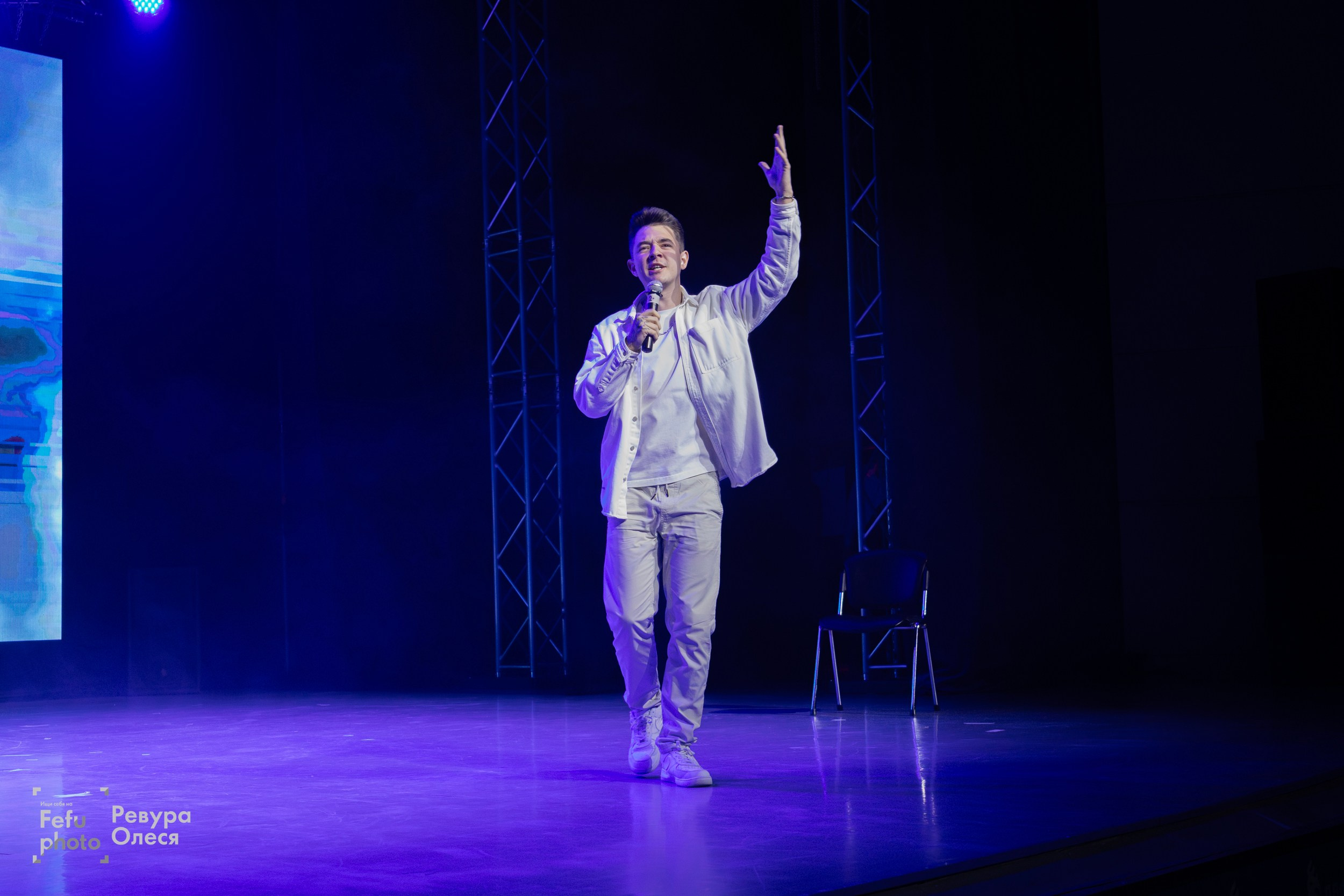 Открытый краевой молодежный конкурс театрального мастерства и оригинального жанра «ВЫСОТА». Репортажный и портретный фотограф в Владивостоке