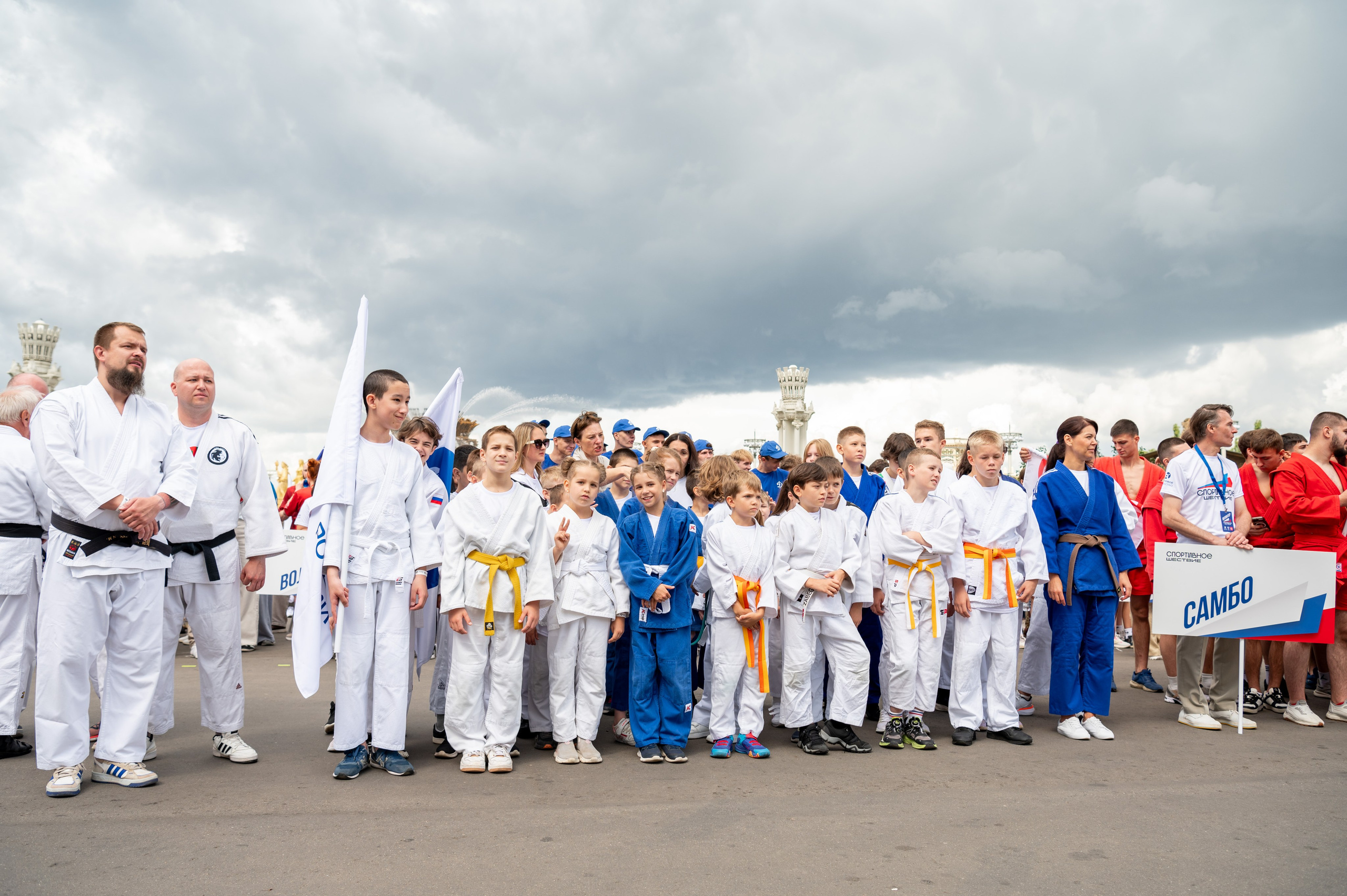 Спортивное шествие посвященное Дню физкультурника!. Детский и семейный фотограф г. Москва Оксана Катаджи