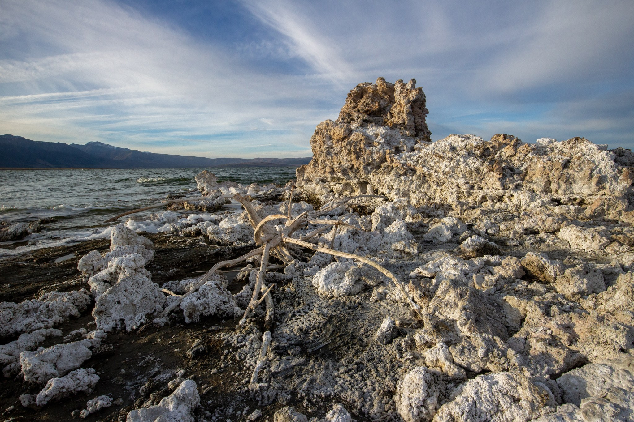 Озеро МОНО, США, 2013. Фотограф Василий Буланов