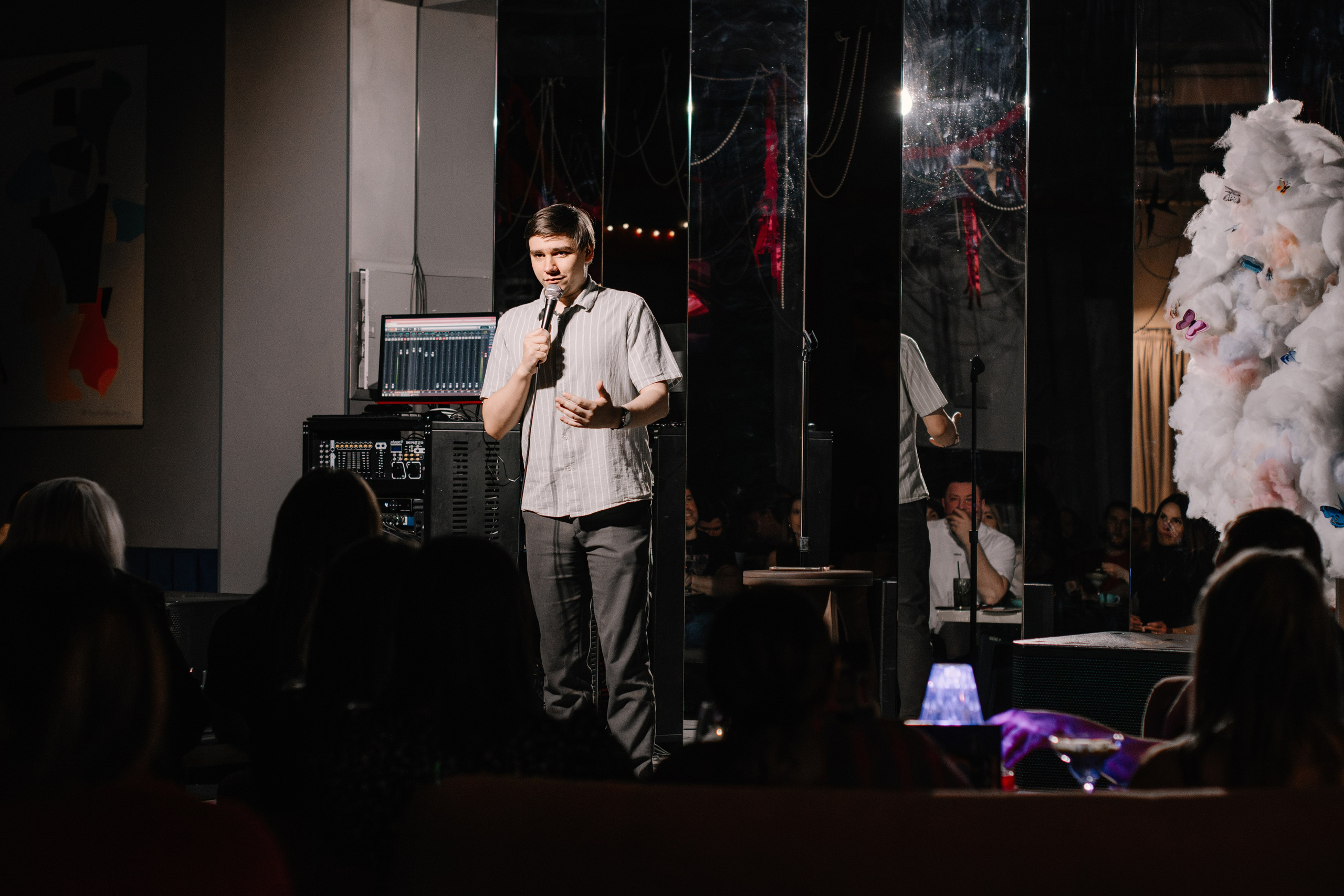 StandUp с Наташей Красновой. 1 апреля в Sketch. Фотограф в Челябинске Любовь Денисенко