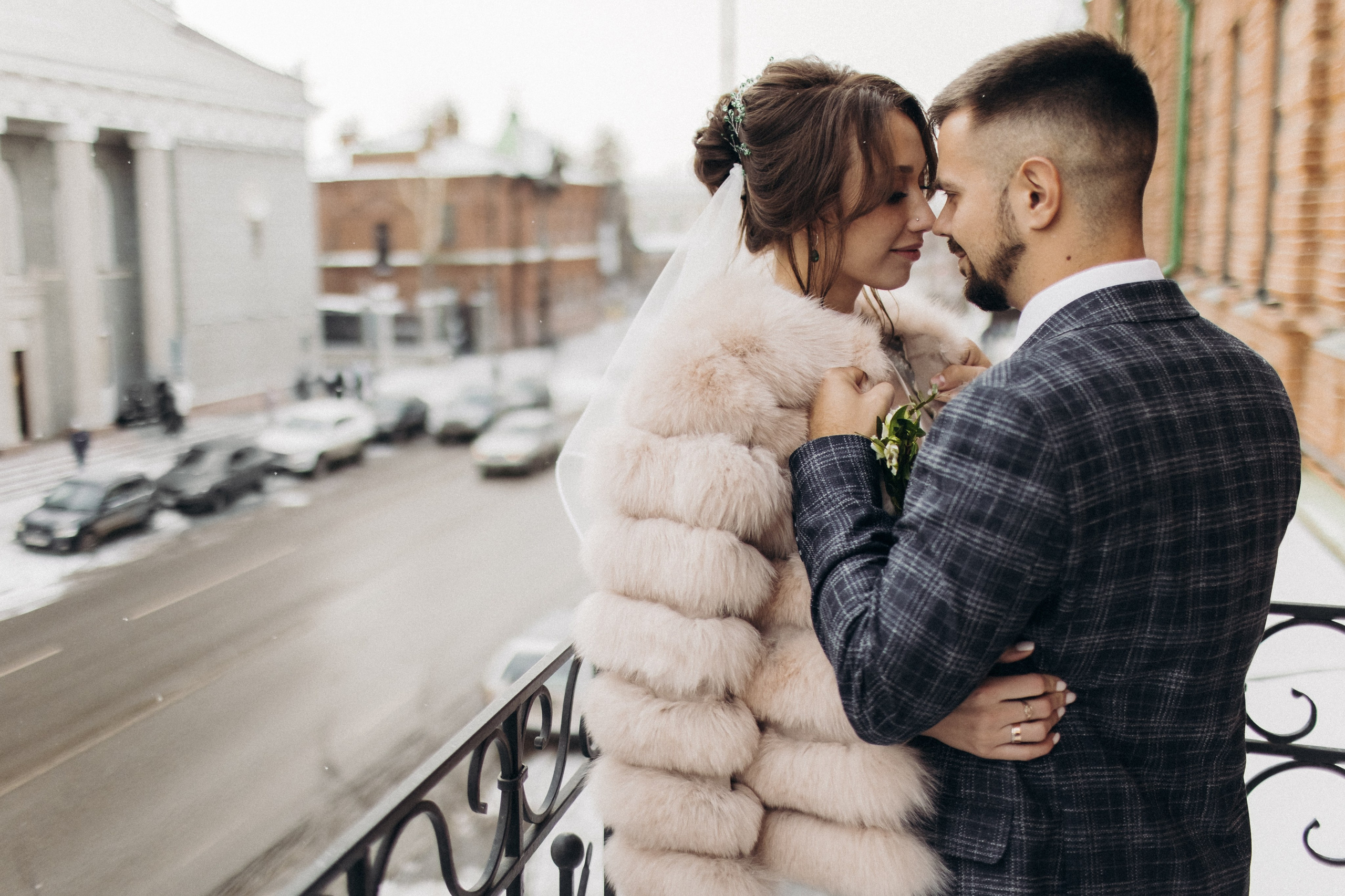 Эдуард и Вера (загс, прогулка). Фотограф свадебный семейный в Красноярске Шукшина Наталья