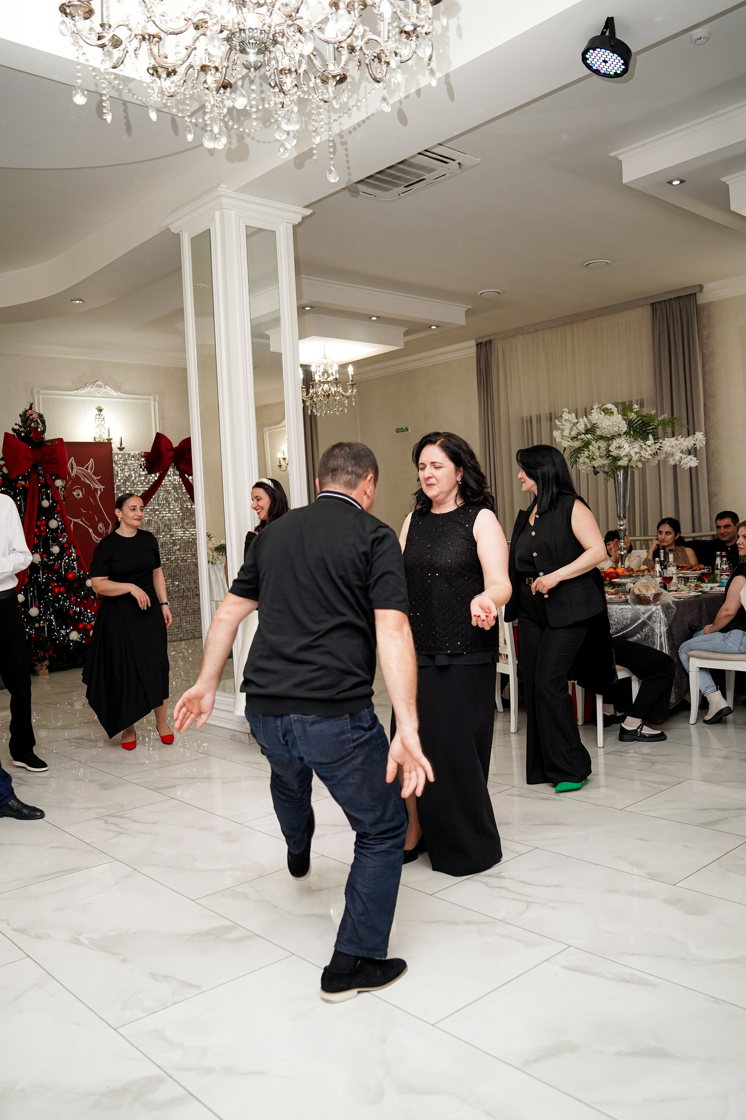 Сватовство. Свадебный фотограф в Ростове-на-Дону. Таинство Крещения и Венчания, семейные фотосессии. Алёна Чёботова