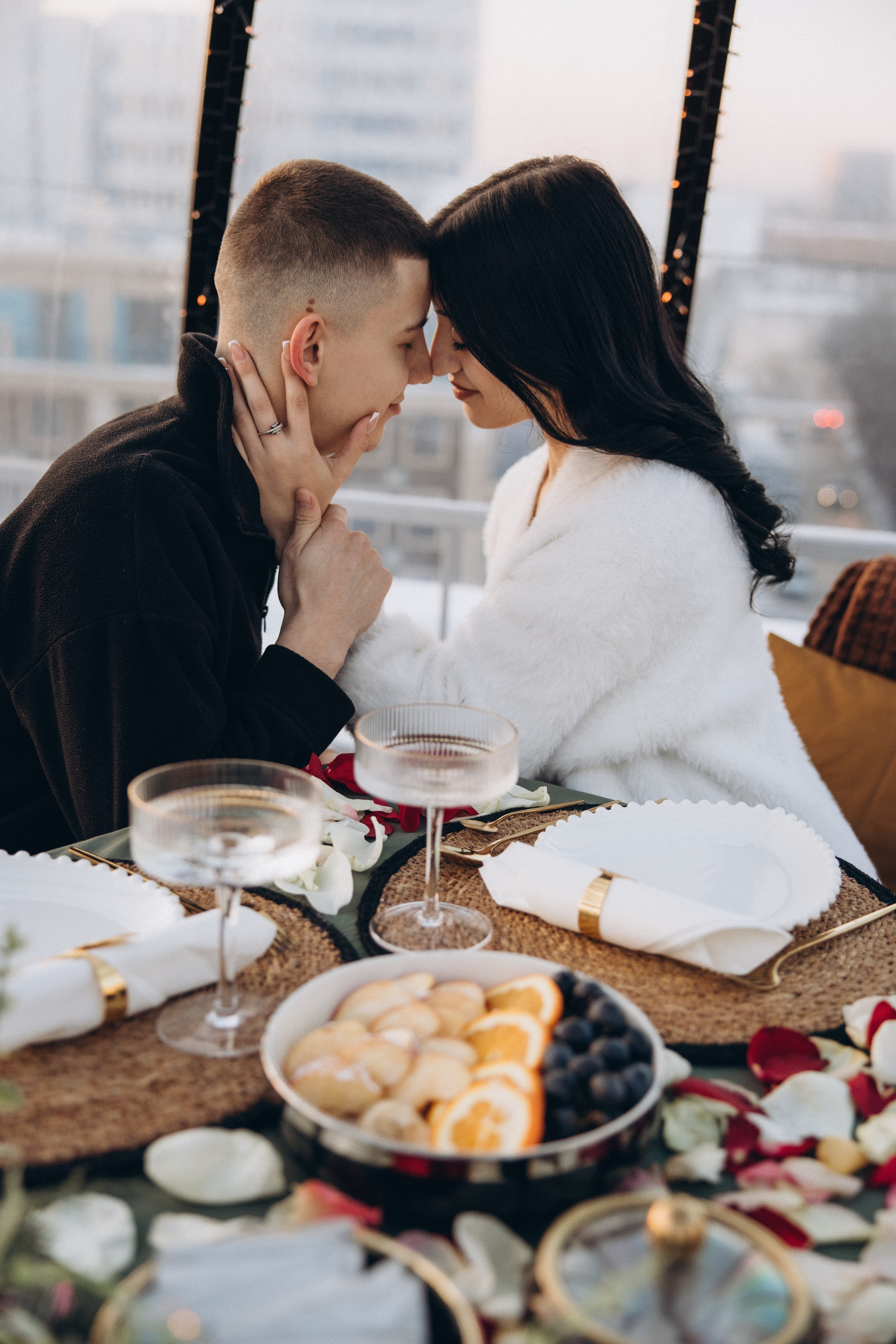 Свидание на крыше. Свадебный, семейный фотограф в Иркутске Светлана Макаричева