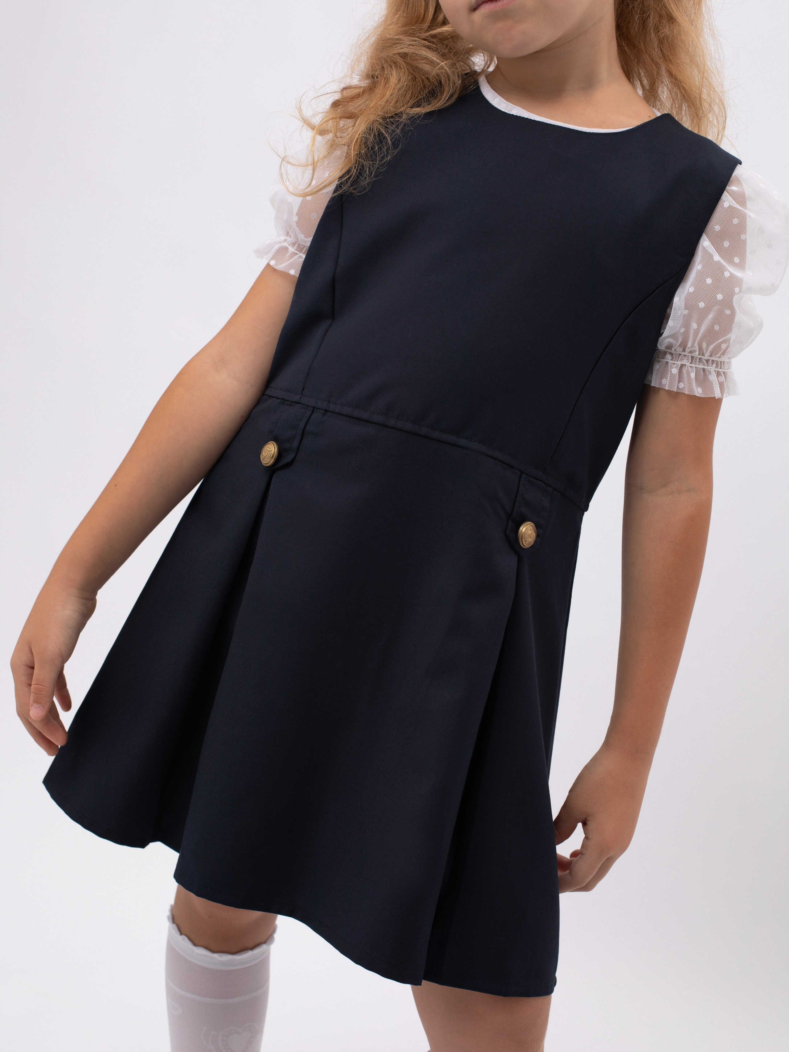 Школьная одежда. Фотостудия предметной и модельной съёмки для маркетплейсов